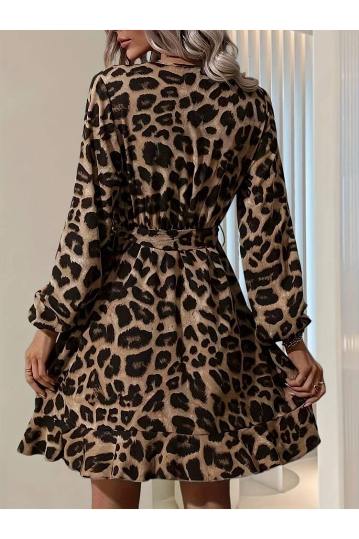 Kadın Uzun Kollu Kruvaze Yaka Belden Kuşaklı çapraz Kesim Detaylı Leopar Modal Mini Elbise