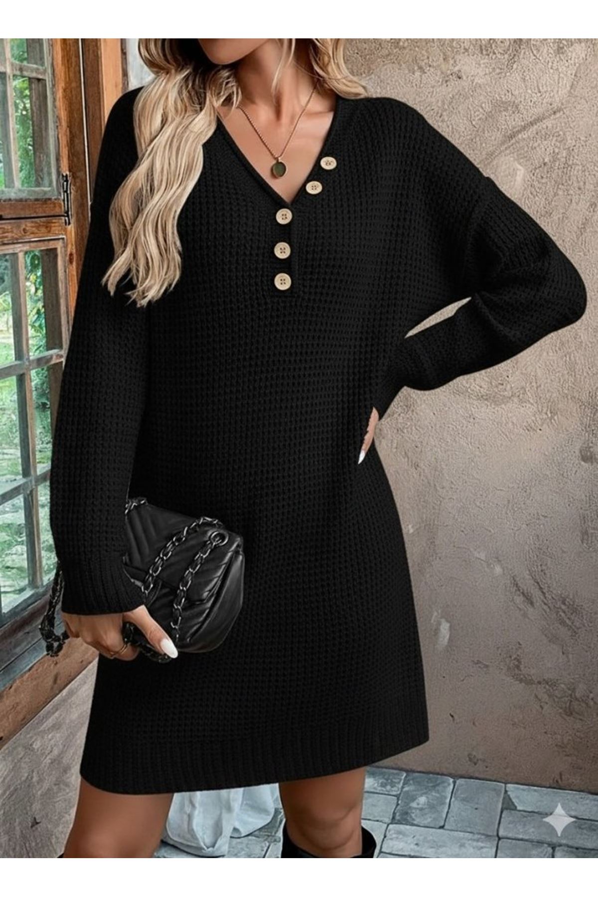 Kadın Uzun Kollu V Yakalı Düğmeli Mini Triko Elbise