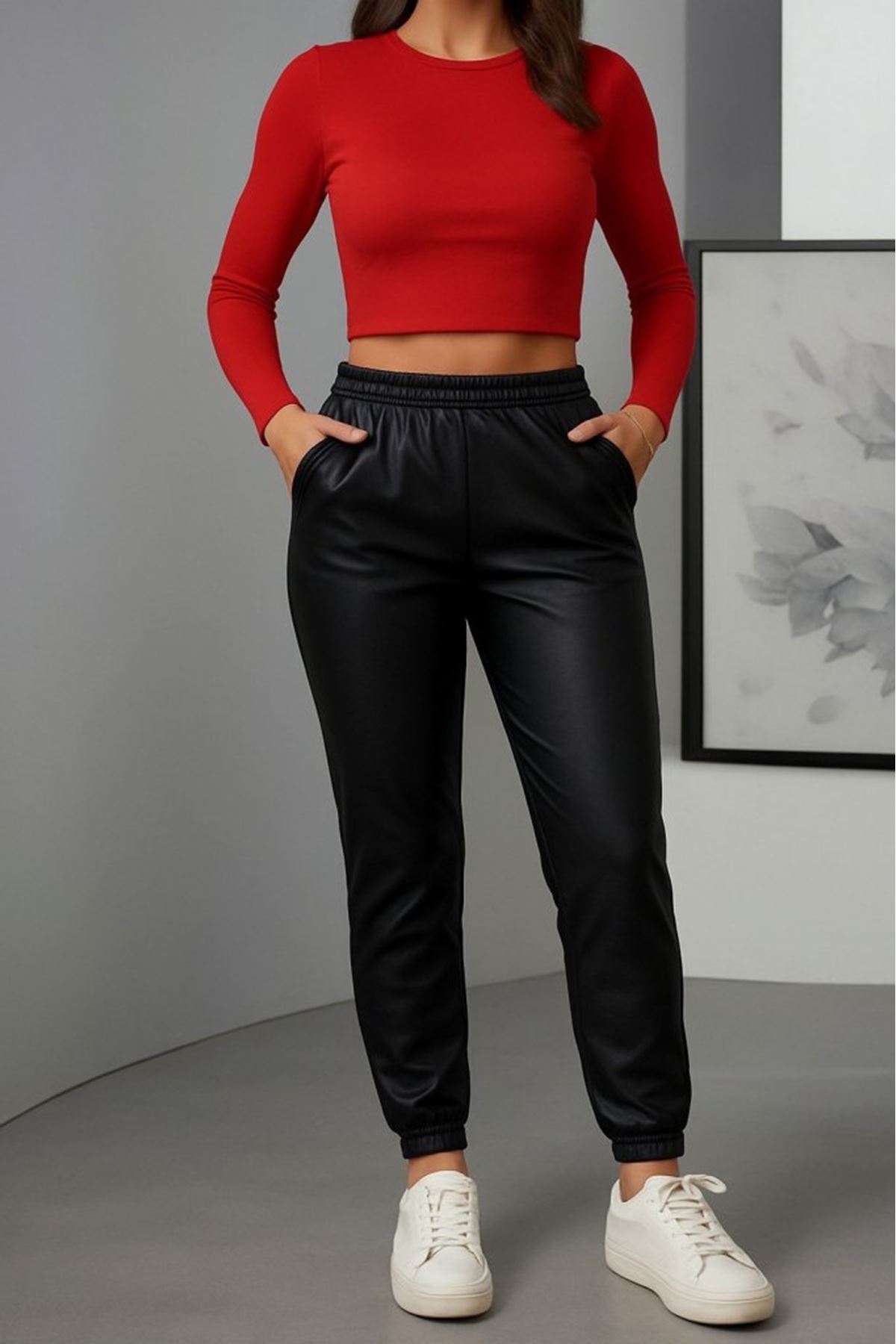 Kadın Paçası Lastikli Cep Detaylı Deri Tayt