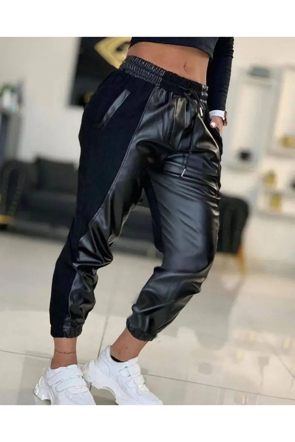 Kadın Yüksek Bel Lastikli Cepli Deri Detaylı Dalgıç Pantolon