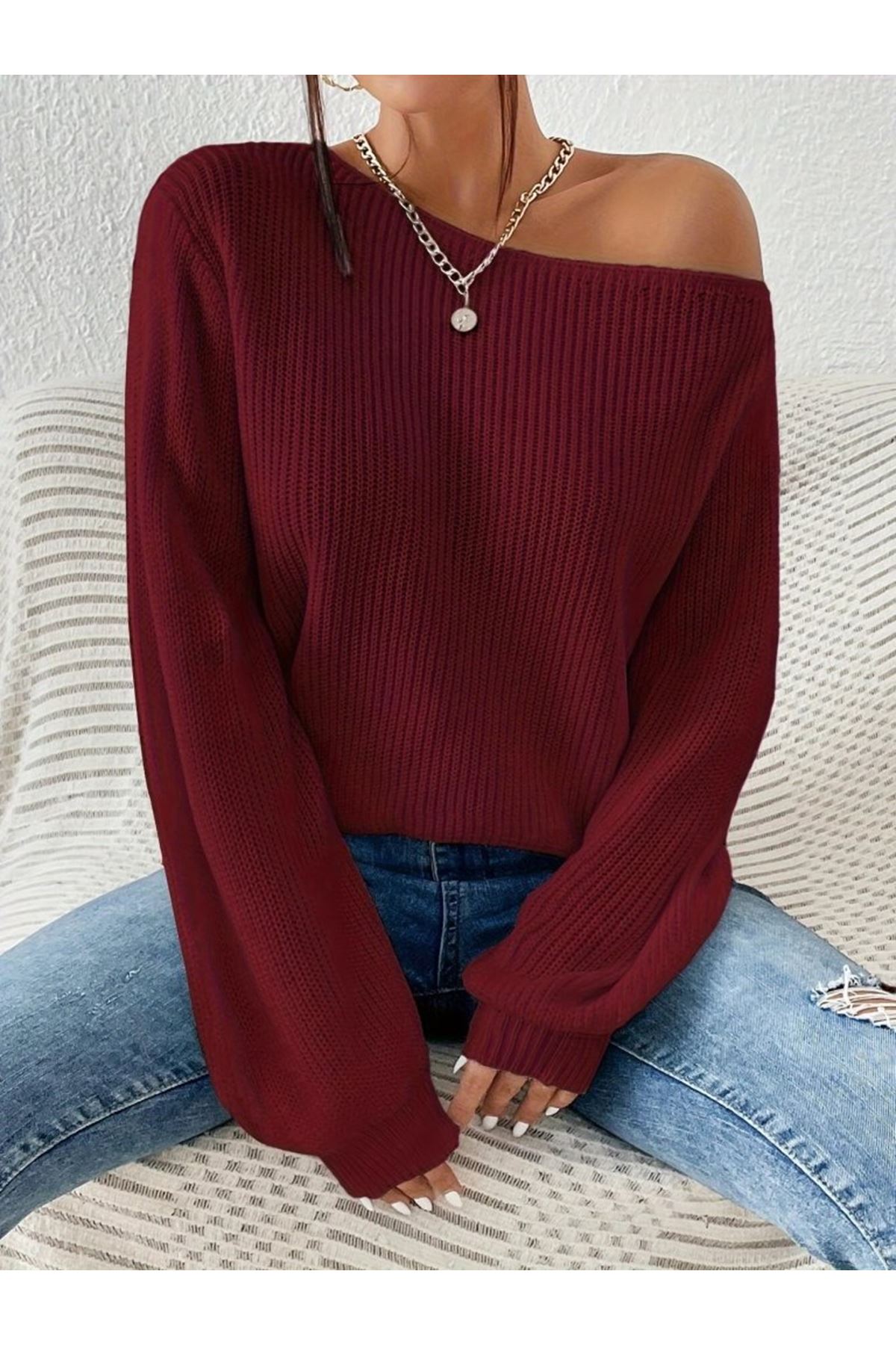 Kadın Uzun Kollu Tek Omuzu Açık Detaylı Triko Bluz