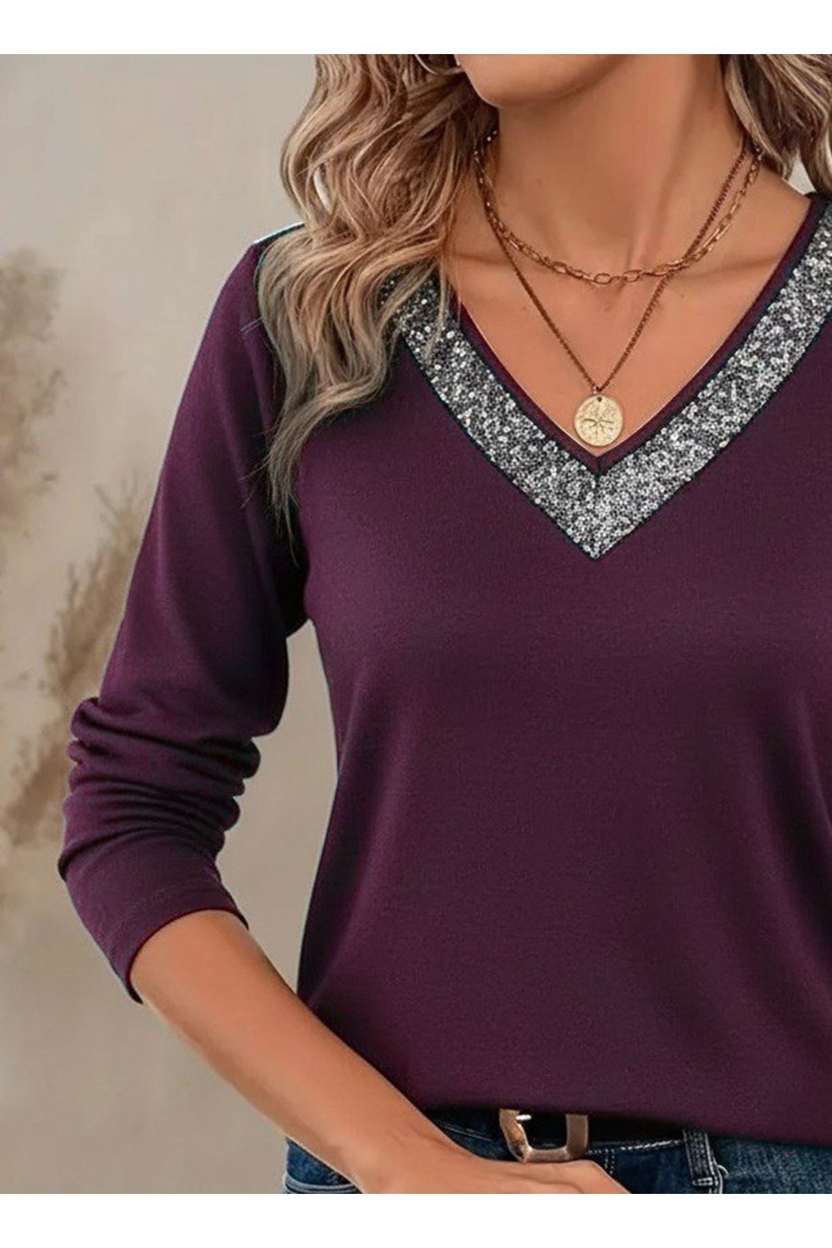 Kadın Uzun Kollu V Payet Yakalı Viskon Mürdüm Bluz