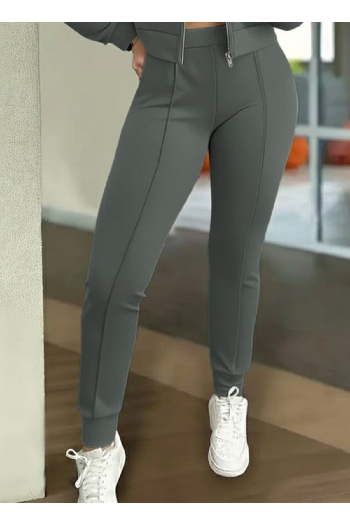 Kadın Uzun Kollu önden Fermuarlı Kısa Modal Ceket Ve Pantolon Ikili Takım