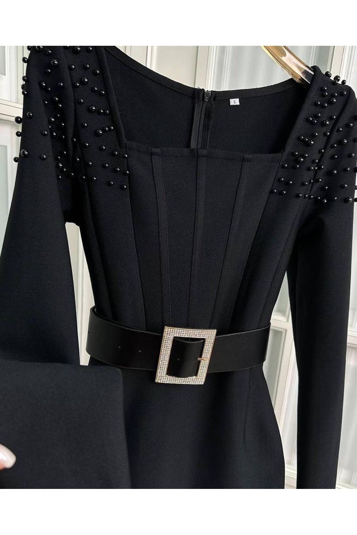 Kadın Etek Ucu Otriş Yakası Inci Detayli Midi Boy Elbise