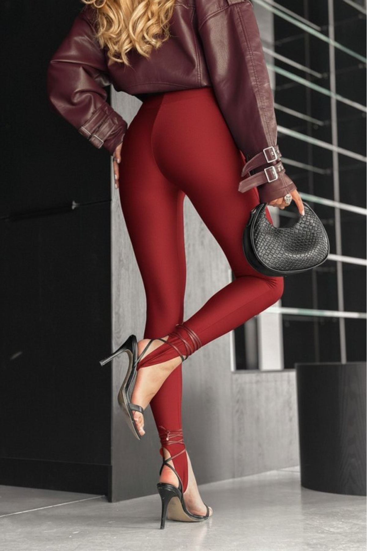 Kadın Yüksek Bel Topuk Altından Geçmeli Dalgıç Tayt