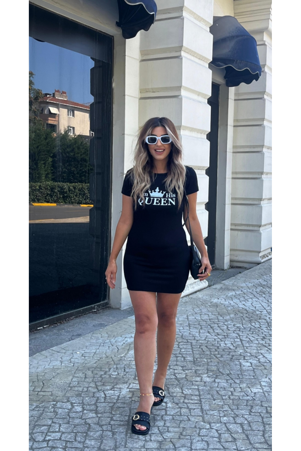 Kadın Kısa Kollu Queen Baskı Iki Iplik Mini Elbise