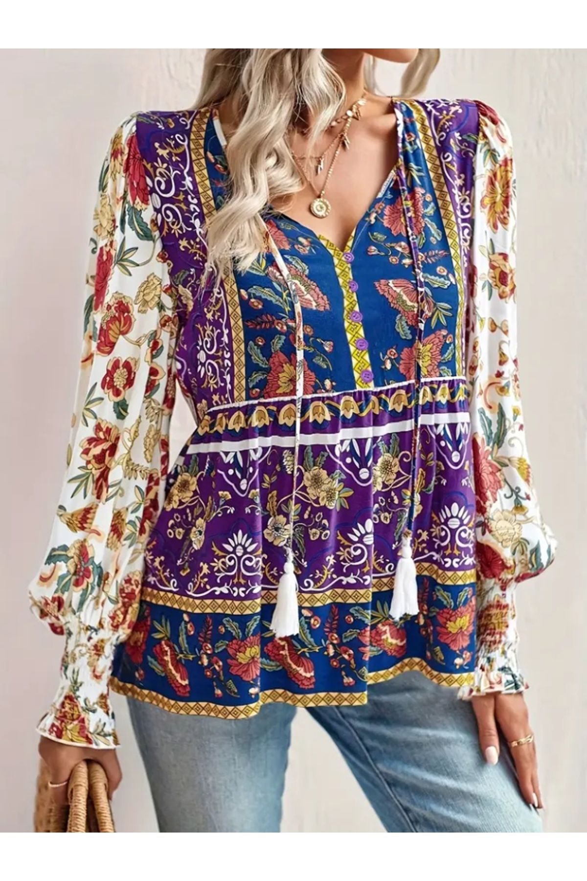 Kadın Uzun Kollu Yakası Açık Bağcıklı çiçek Desenli Salaş Bluz