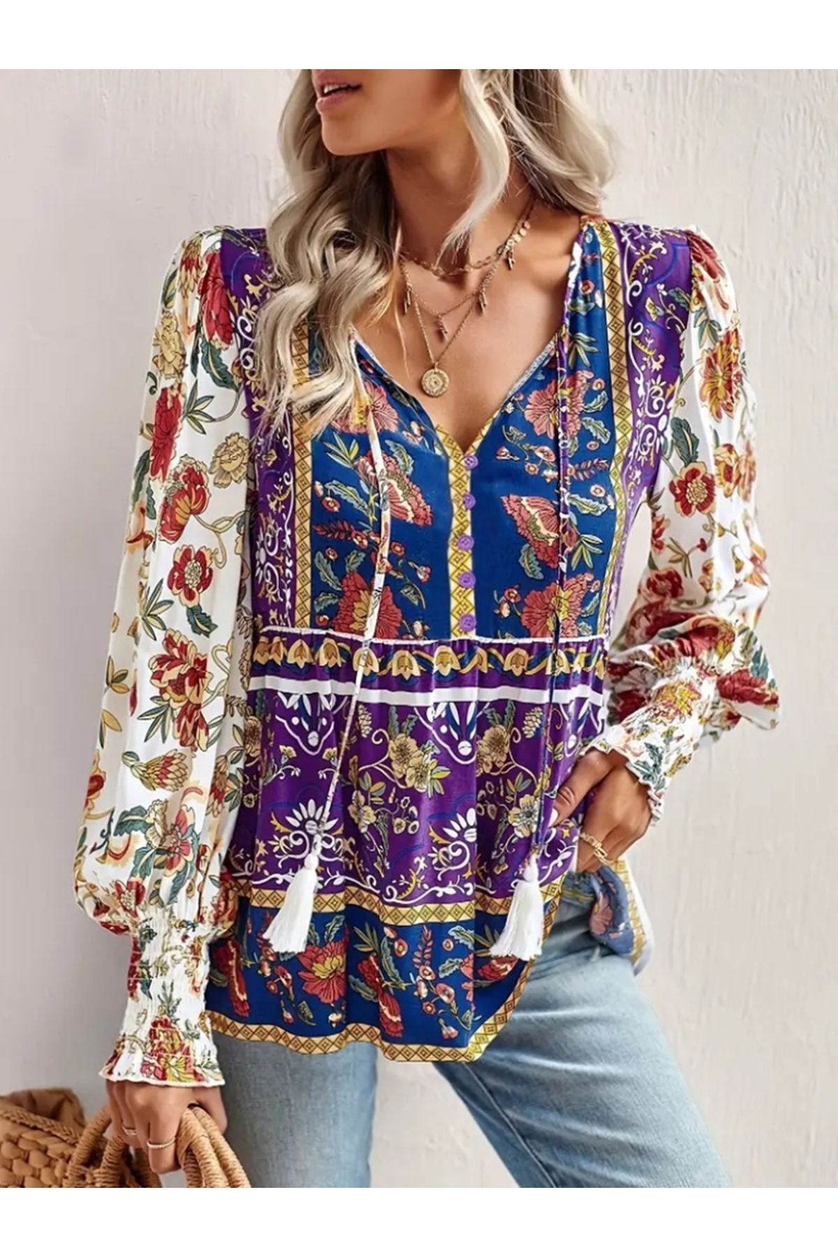 Kadın Uzun Kollu Yakası Açık Bağcıklı çiçek Desenli Salaş Bluz