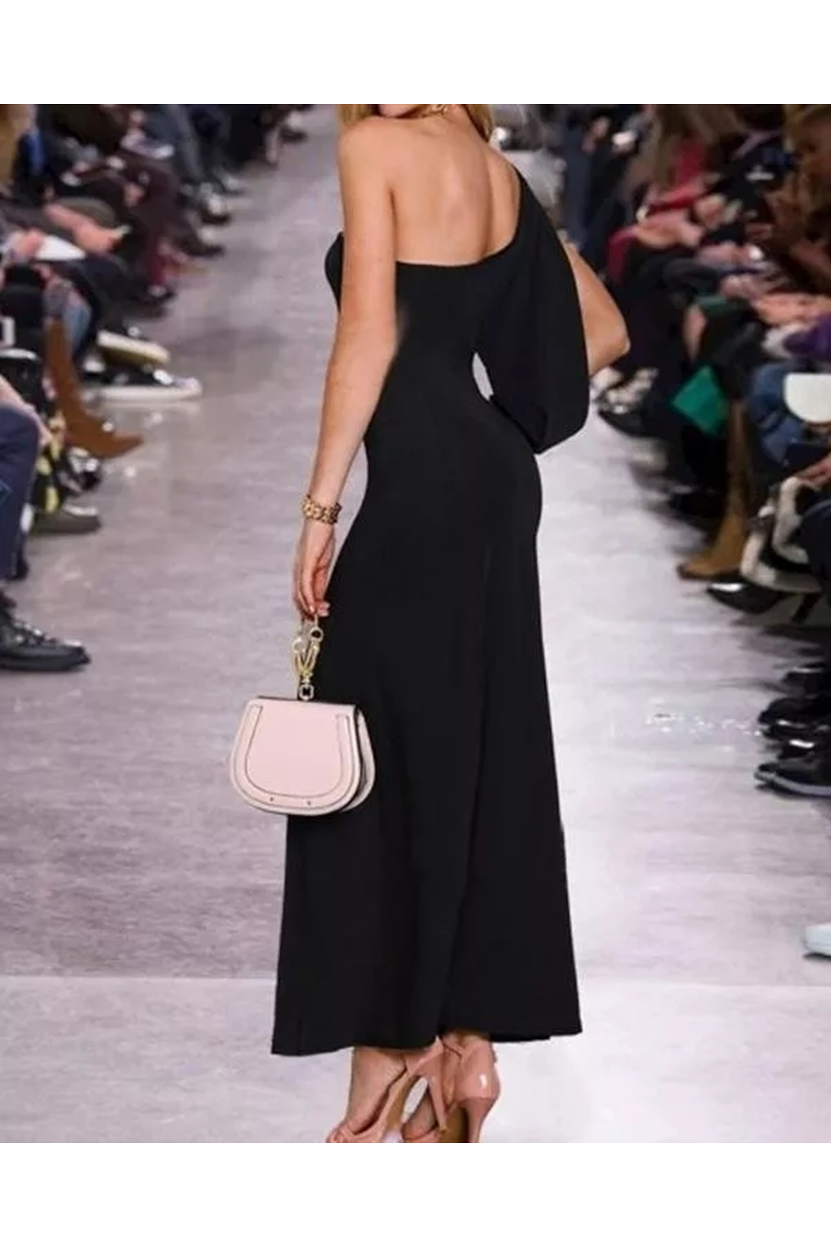 Tek Omuz Açık Derin Yırtmaçlı Krep Tam Boy Elbise