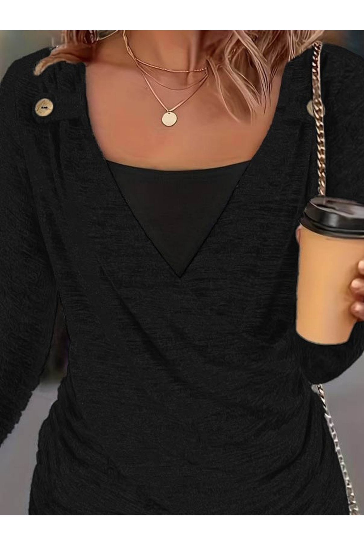 Kadın Uzun Kollu V Yaka Düğme Detaylı Yumoş Bluz