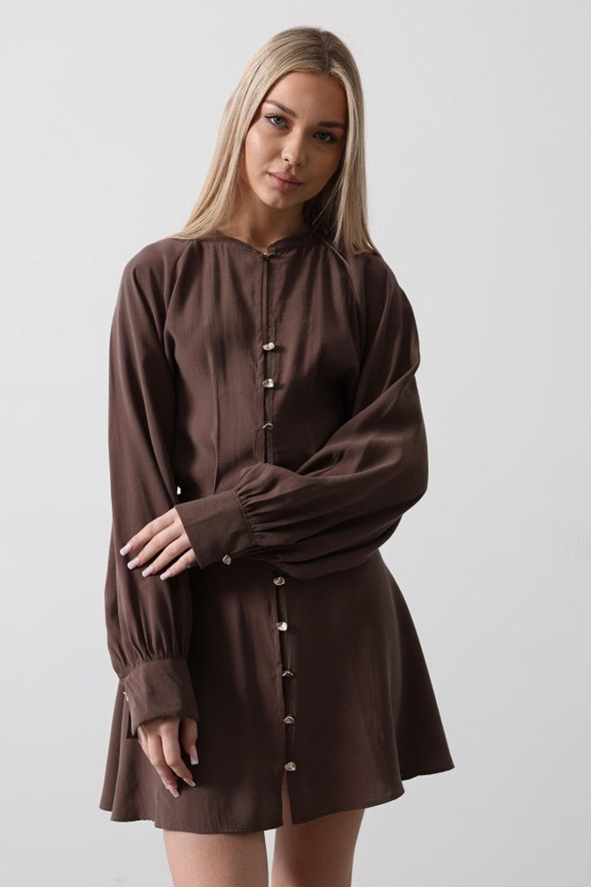 Gold Rengi Düğme Detaylı Elbise - Kahve