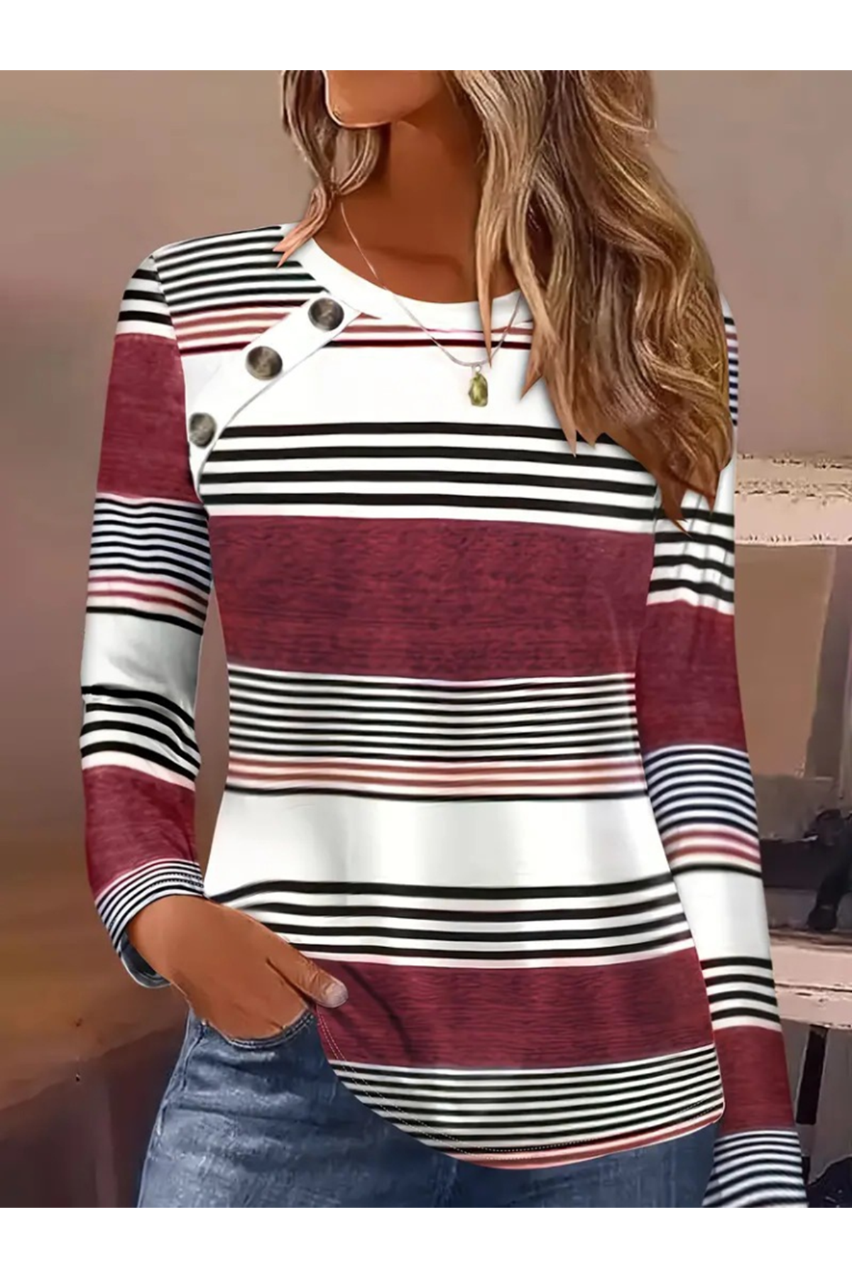 Kadın Uzun Kollu Bisiklet Yaka Düğme Detaylı Desenli Süprem Bluz
