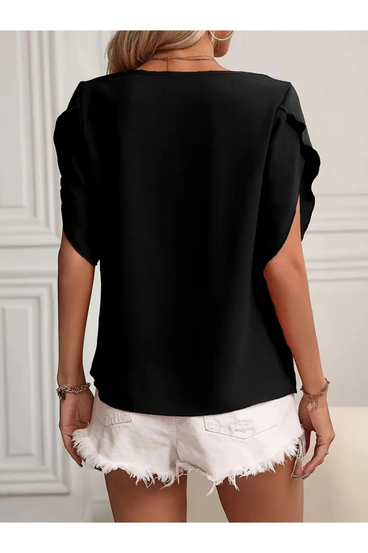 Kadın Kısa Kollu Yaka Ve Kol Detay Jesica Bluz