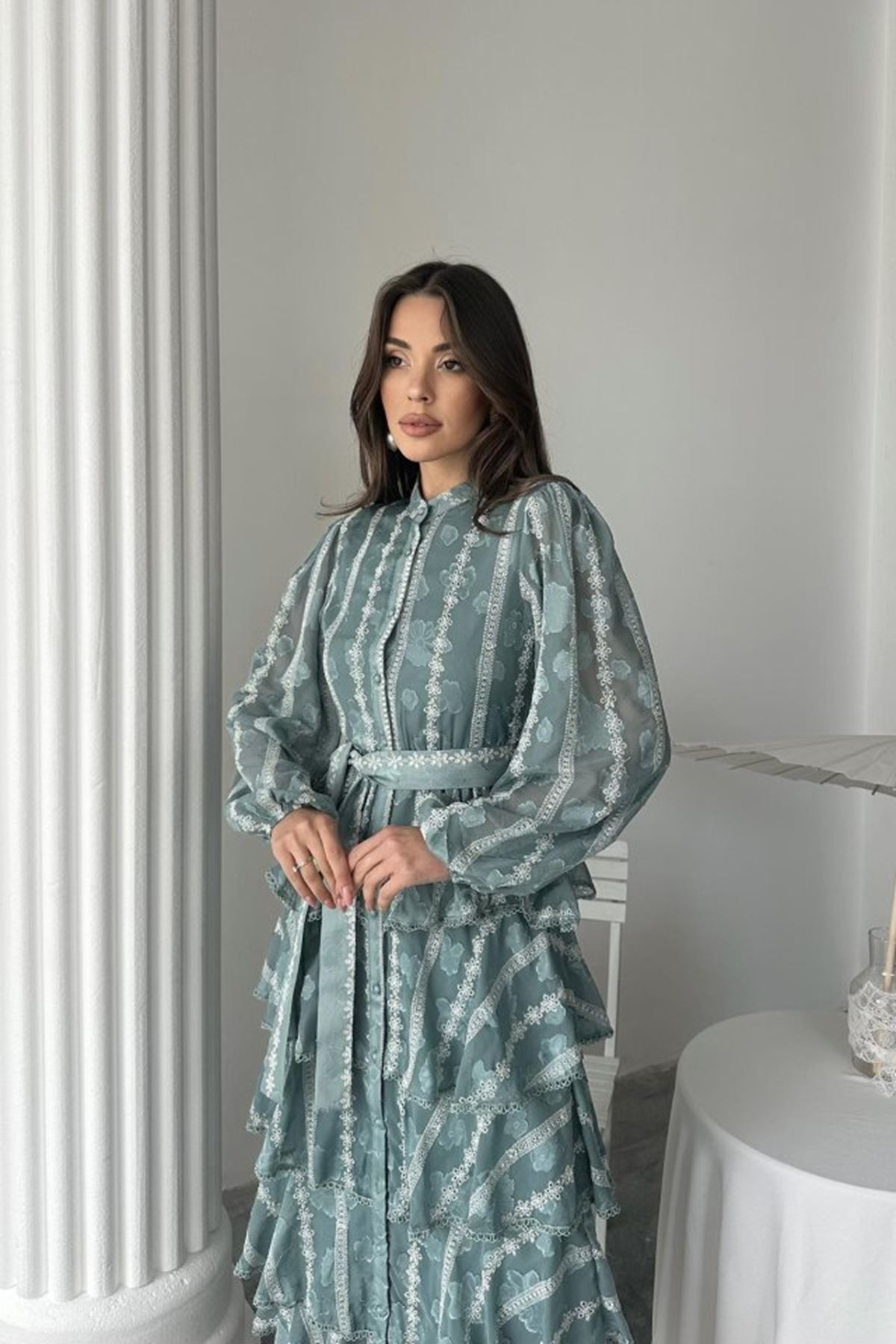 Mint Uzun Volanlı Elbise