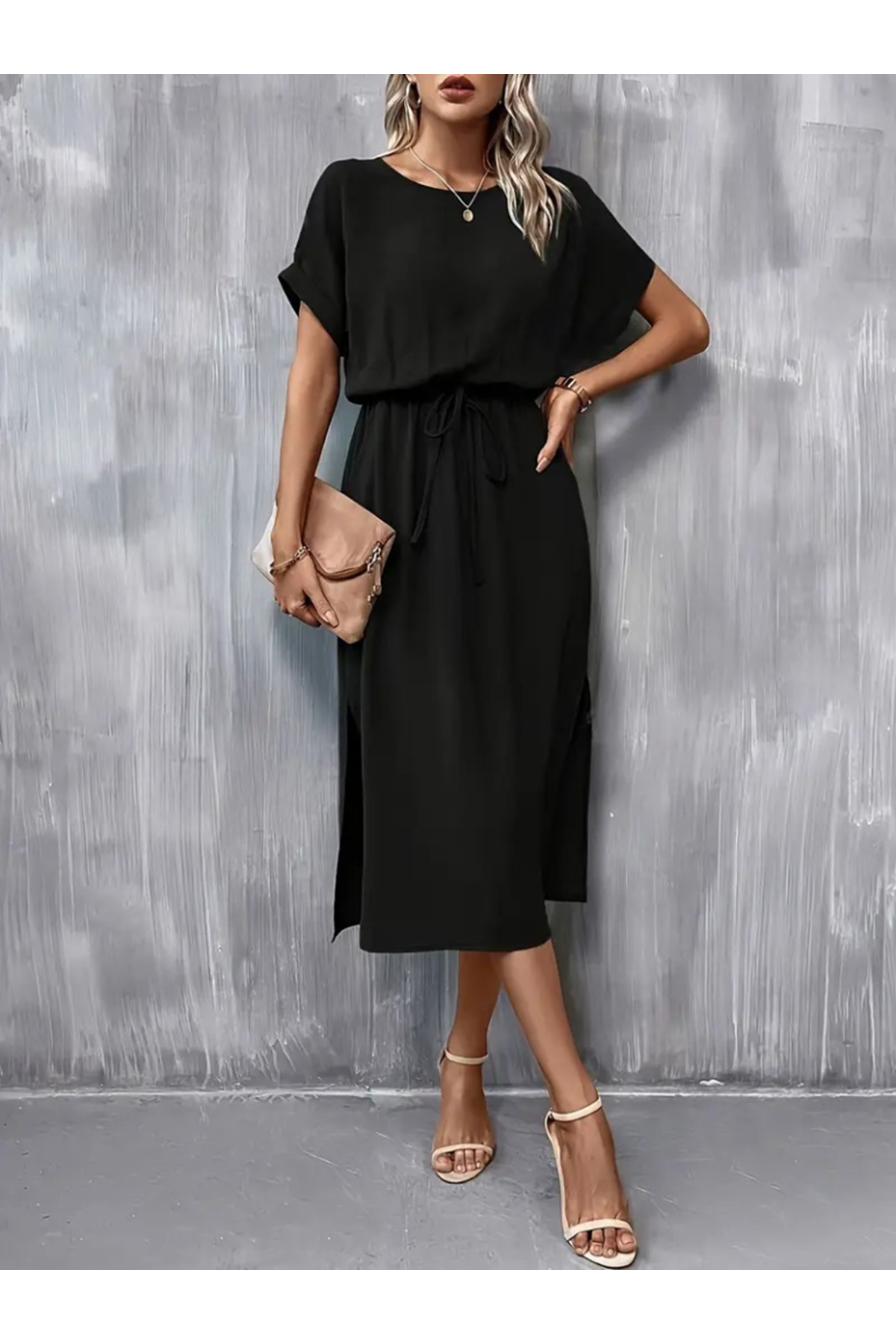 Kadın Kısa Kollu Yakası Açık Belden Bağlamalı Yırtmaçlı Viskon Elbise