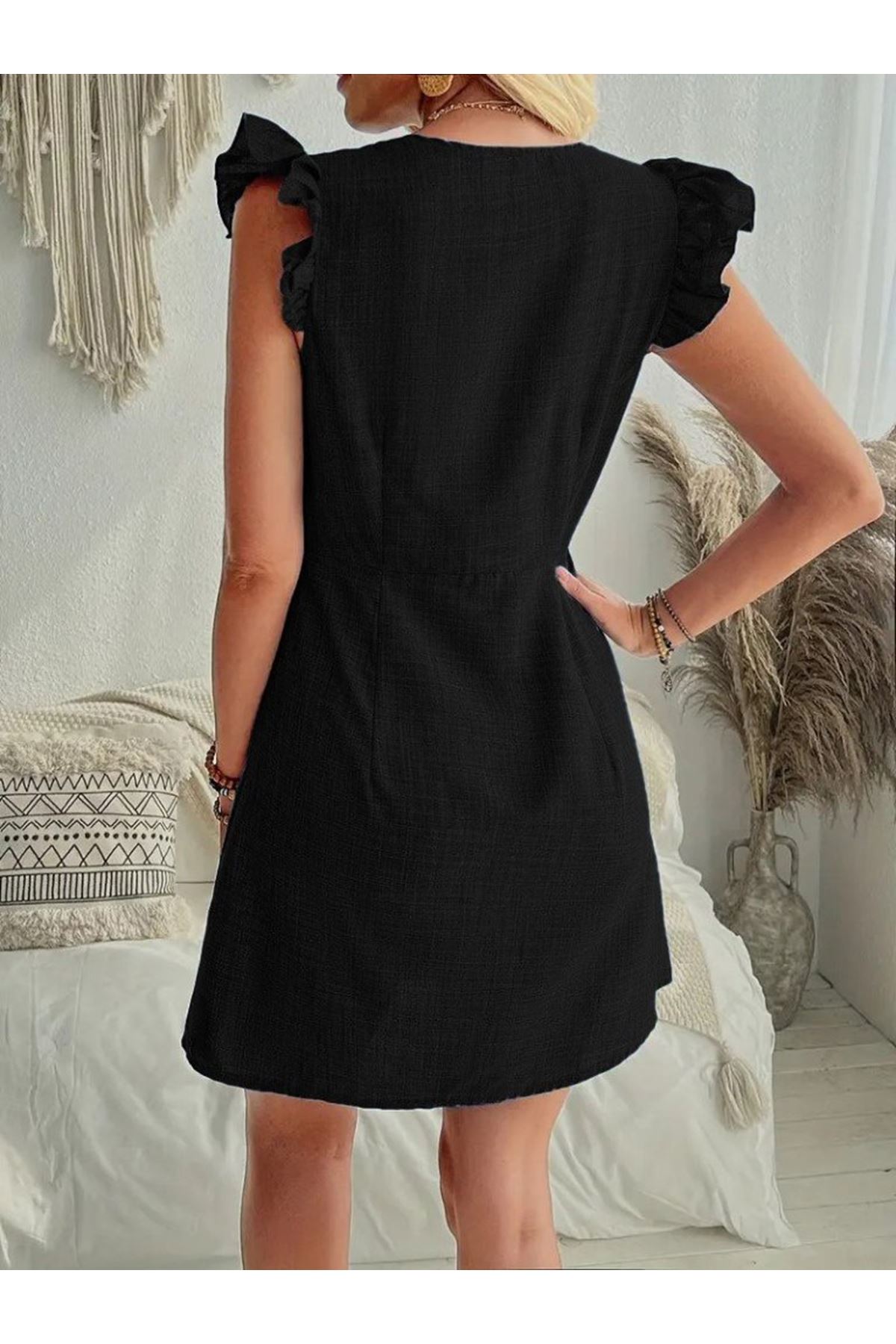 Kadın Fırfır Kollu V Yakalı Düğmeli Keten Elbise