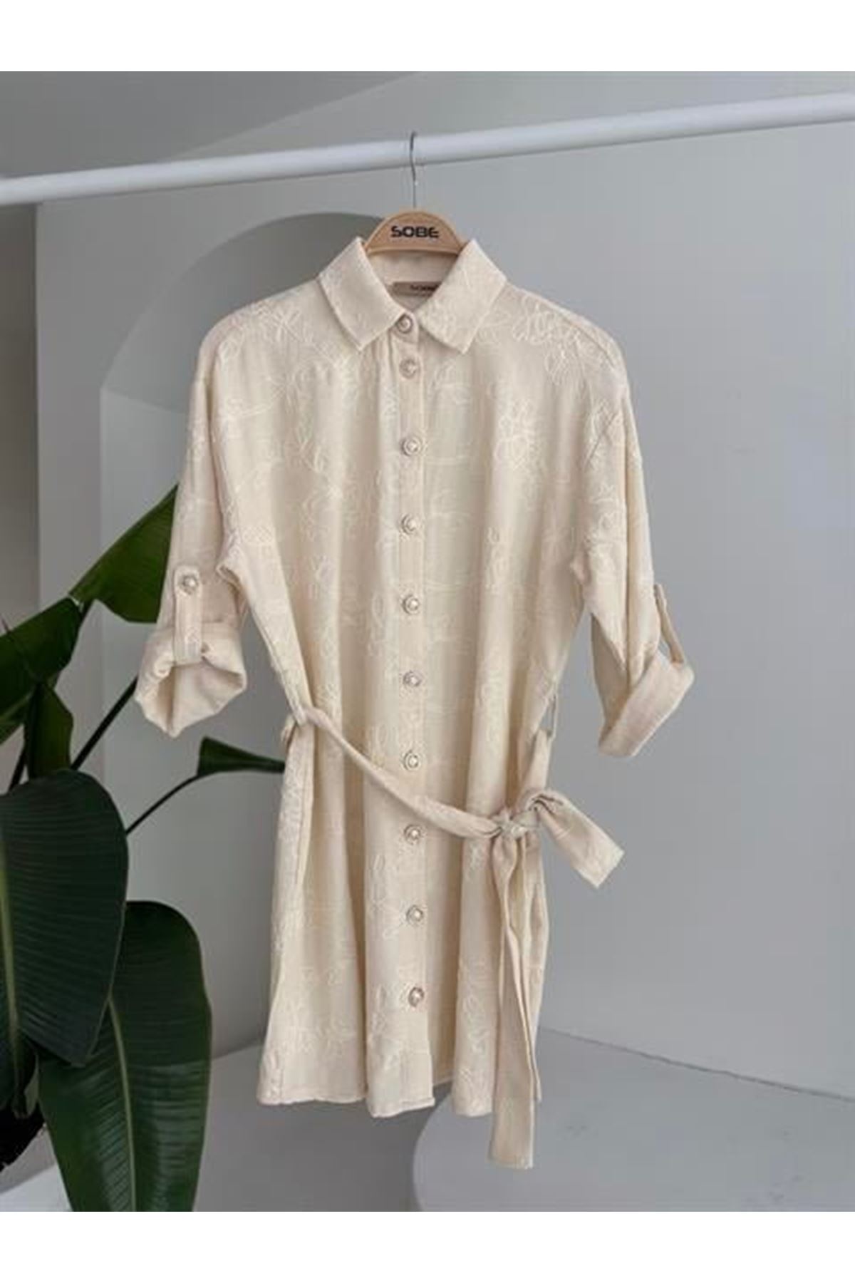 Süzene Nakışlı Ve Gold Düğmeli Elbise 2742