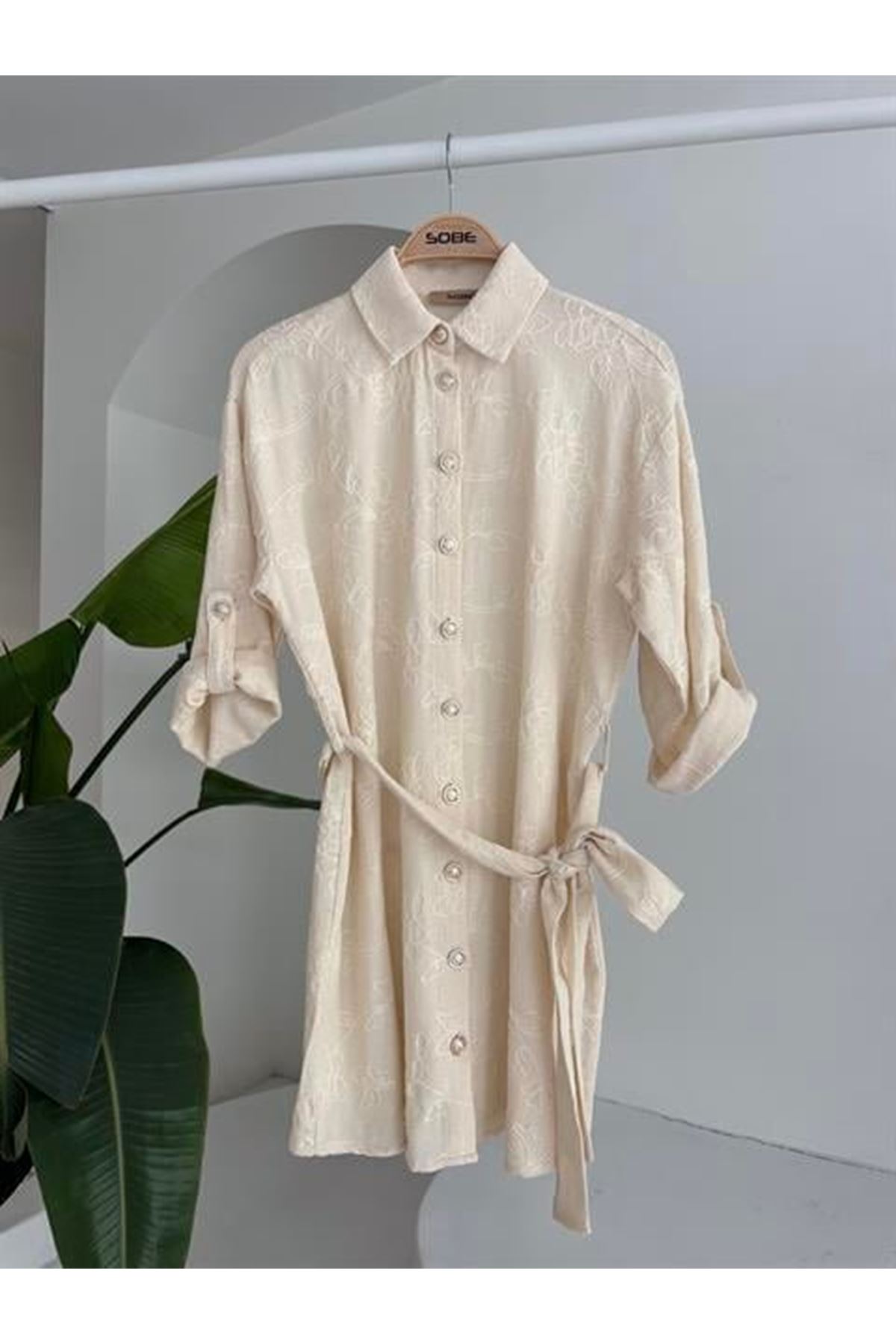 Süzene Nakışlı Ve Gold Düğmeli Elbise 2742