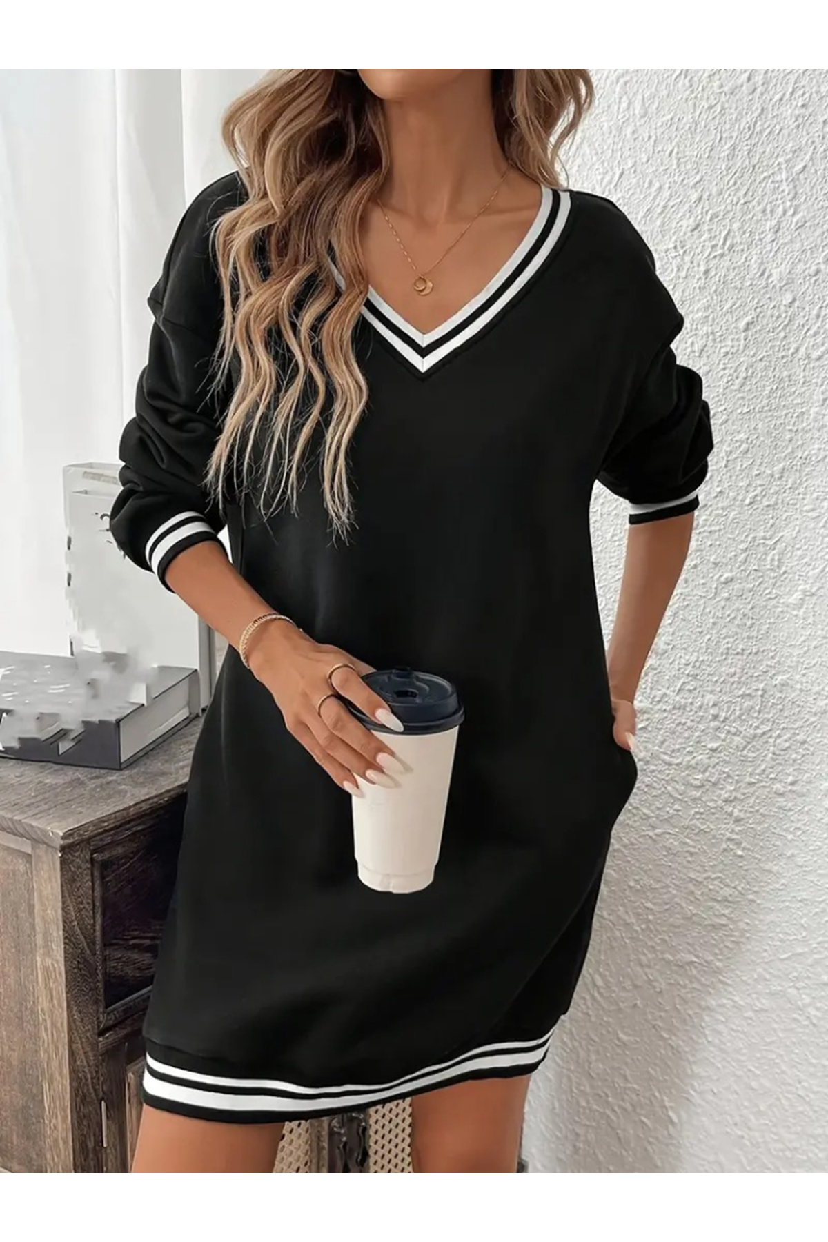 Kadın Uzun Kollu V Yakalı şerit Detaylı Kısa Viskon Iki Iplik Elbise