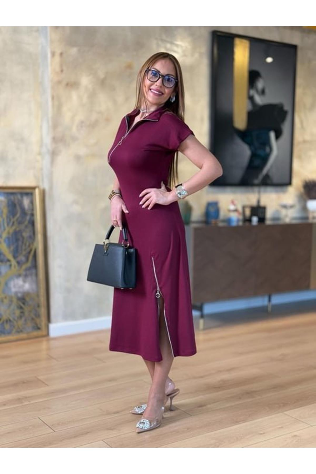 Kadın Kısa Kollu Yakadan Ve Etekten Fermuarlı Midi Viskon Iki Iplik Elbise