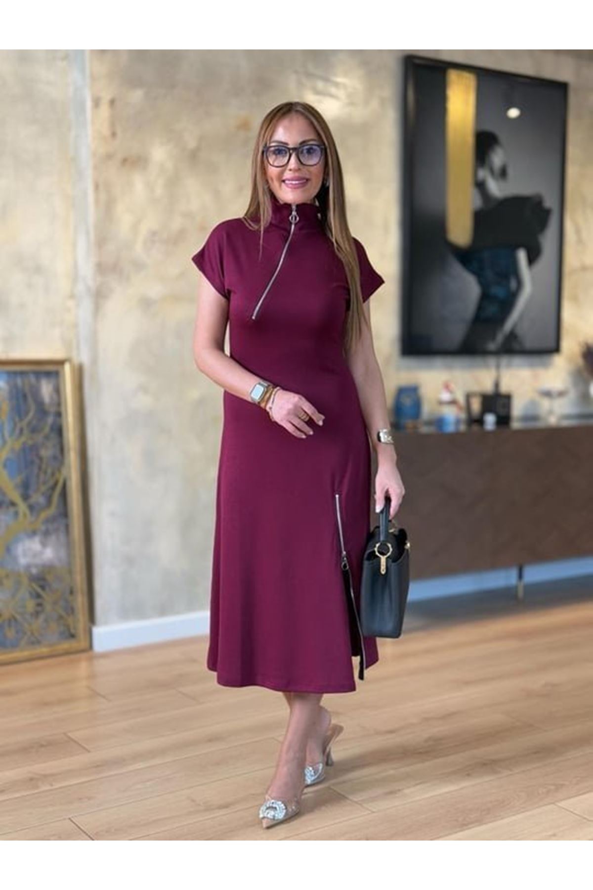 Kadın Kısa Kollu Yakadan Ve Etekten Fermuarlı Midi Viskon Iki Iplik Elbise