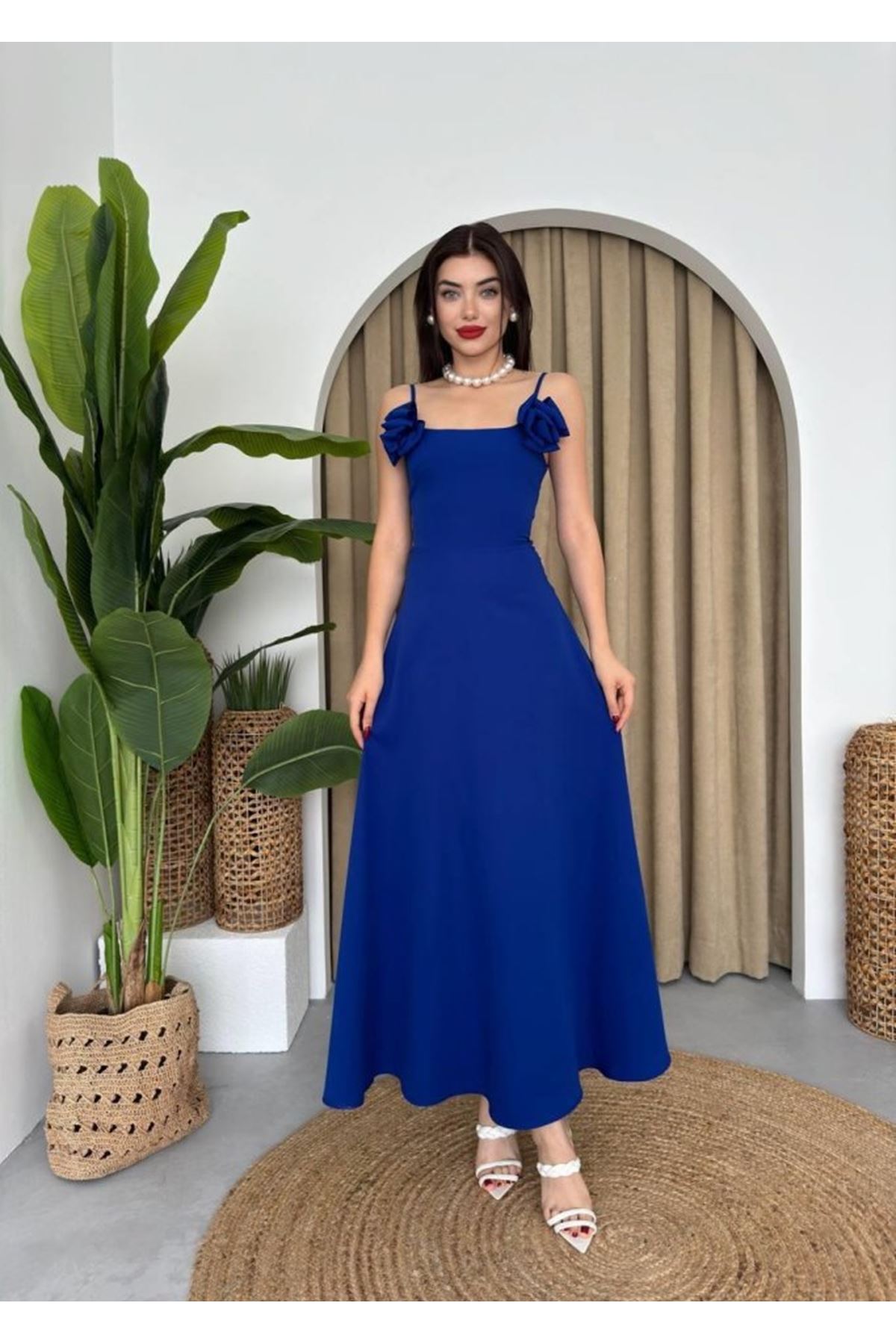 Matilda Gül İp Askılı Elbise