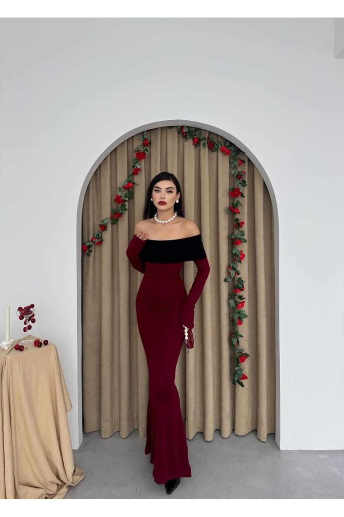 Leonidas Madonna Yaka Elbise