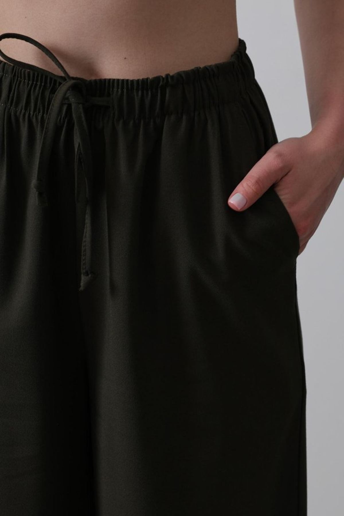 Beli Lastikli Bol Paça Pantolon - Koyu Haki