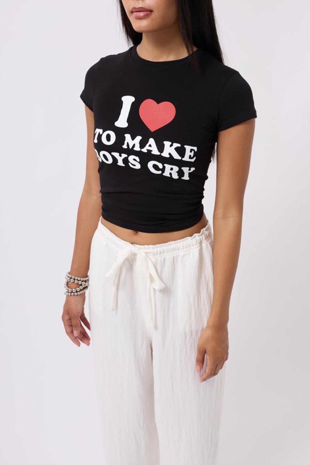 Nakış Detay Baskılı Crop T-Shirt
