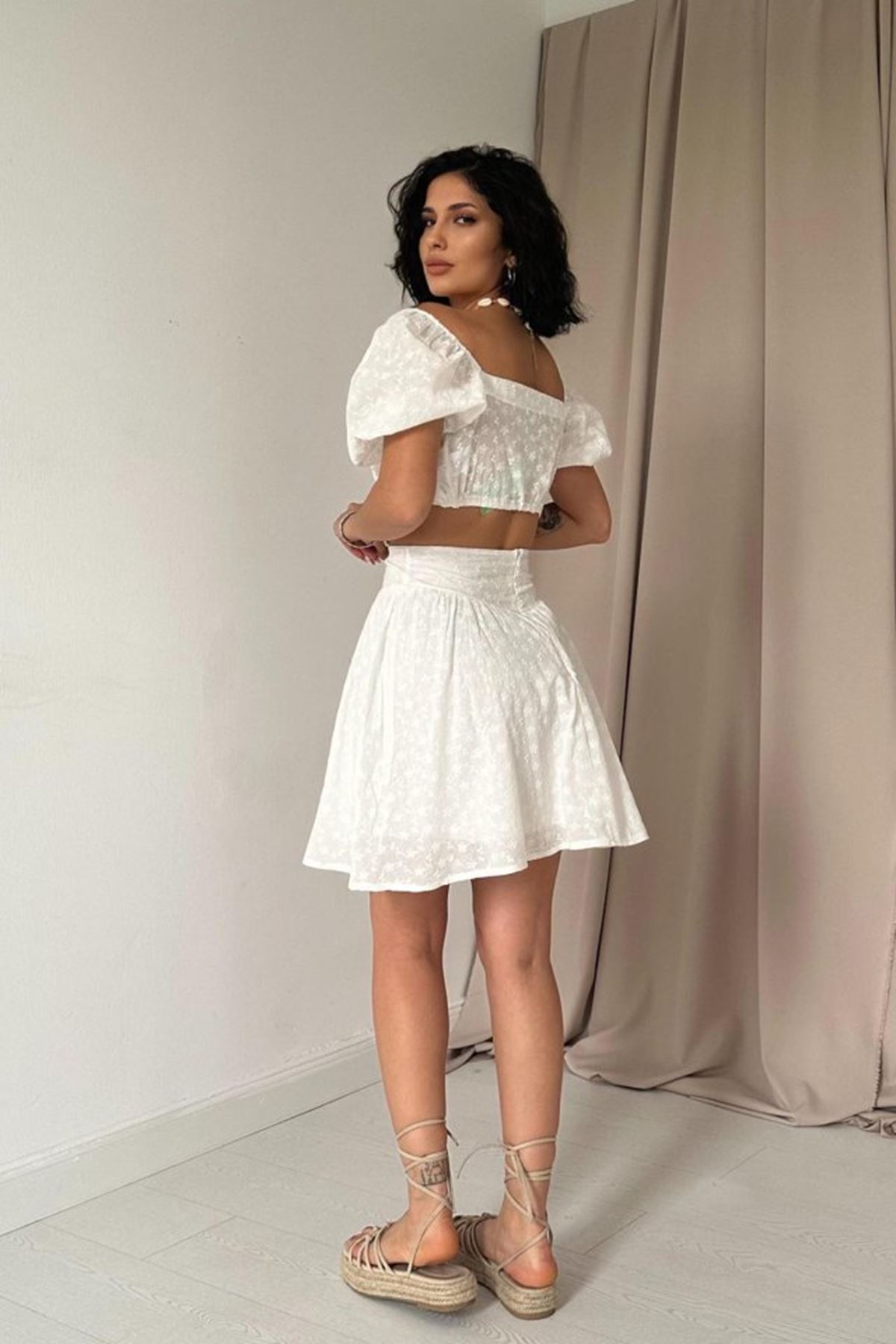 Ekru Brode Crop Ve Mini Etek Takım