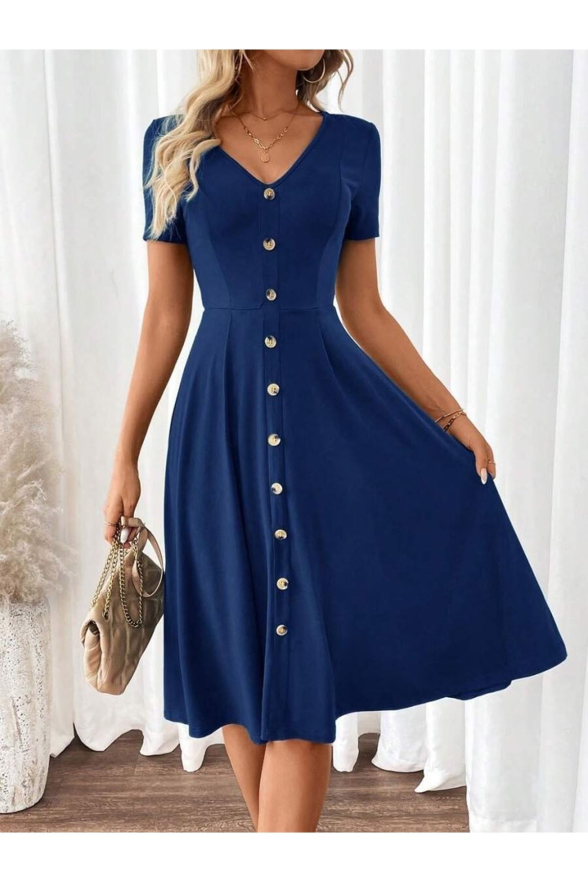 Kadın Kısa Kollu V Yakalı önden Düğmeli A Kesim Dokuma Elbise