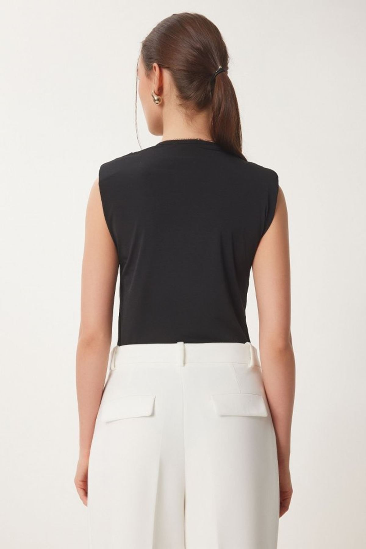 Kadın Sendy Kumaş Kruvaze Yaka Vatkalı Bluz