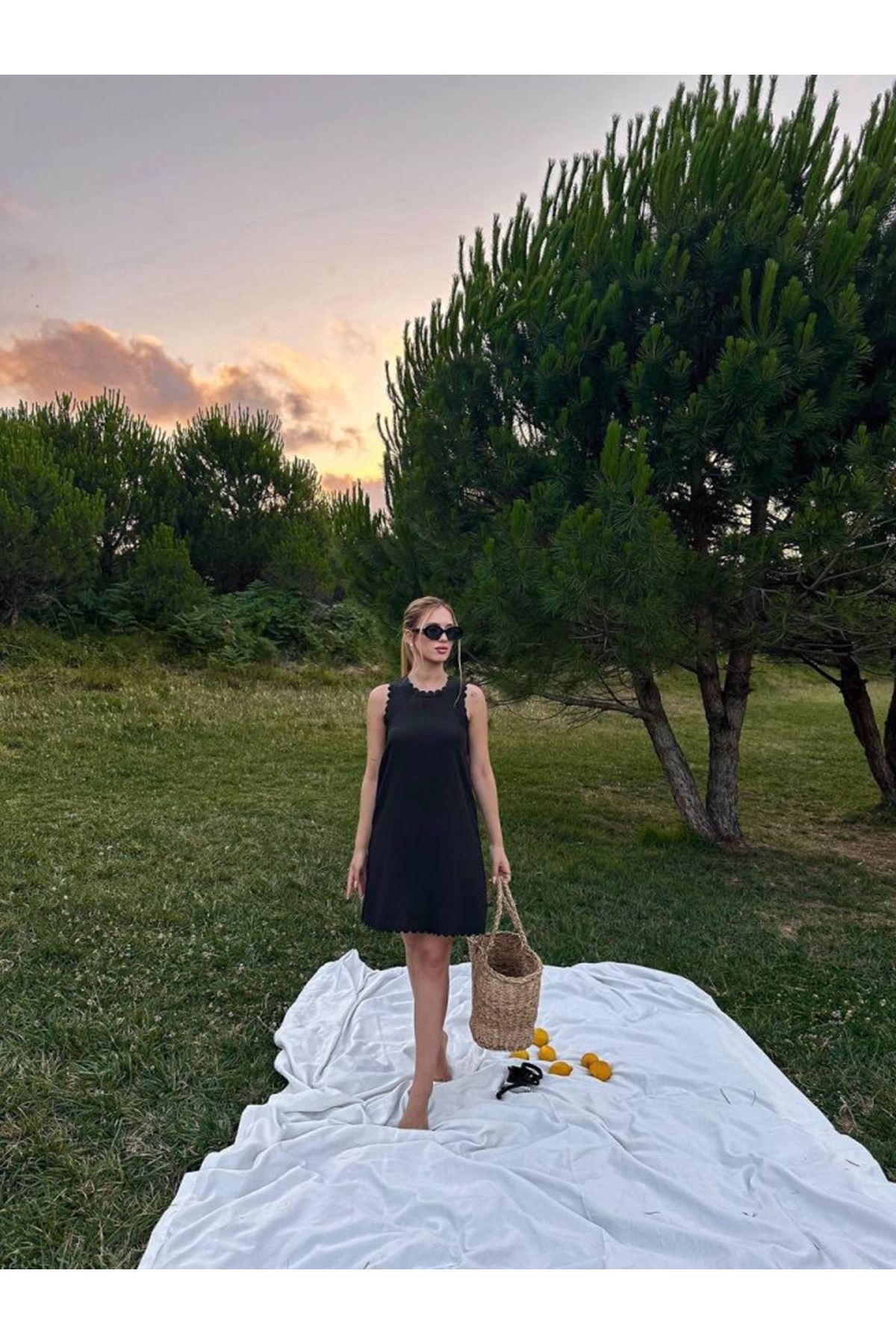 Kadın Keten Kumaş Kolsuz Mini Boy Elbise