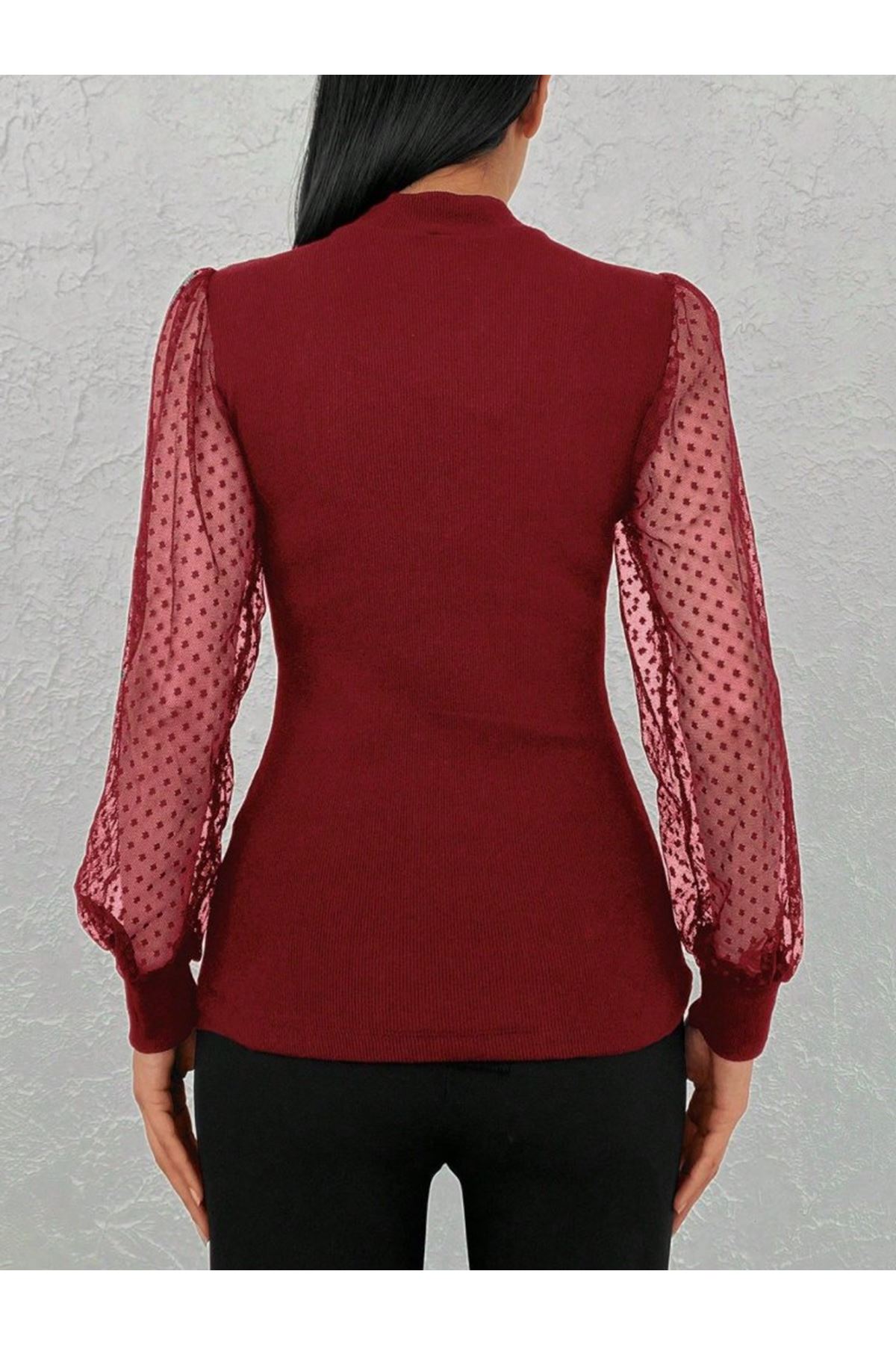 Kadınkolu Tül Detaylı Yarım Balıkçı Kaşkorse Bluz