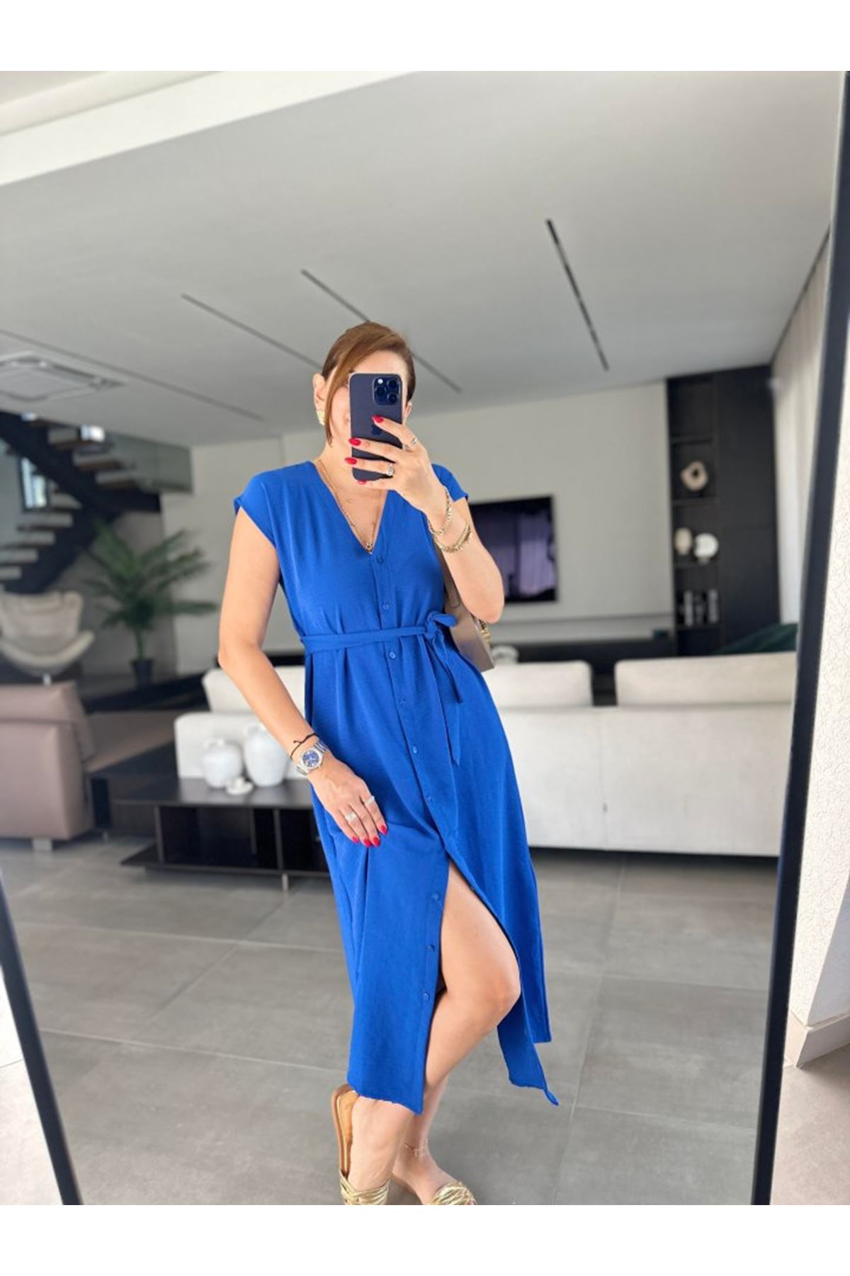 Kadınn V Yaka Düğme Detay Kuşak Dahil Elbise