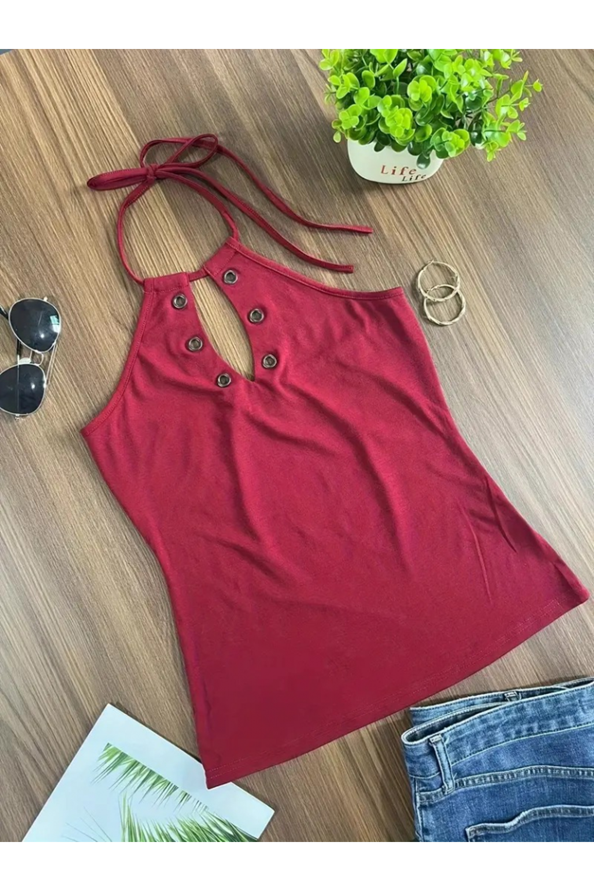 Kadın Kuş Gözü Ve Dekolte Detay Boyundan Bağlamalı Viskon Bluz