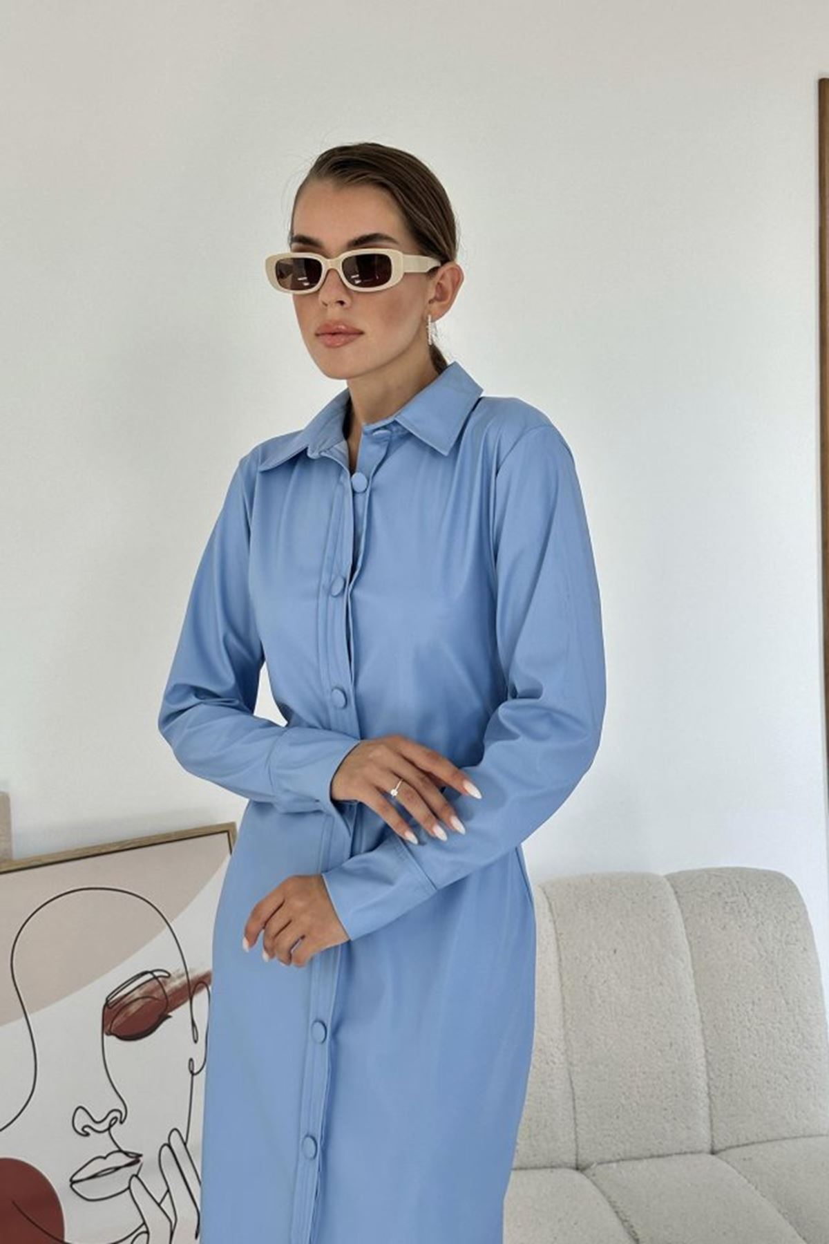 Mavi Boydan Düğmeli Deri Elbise