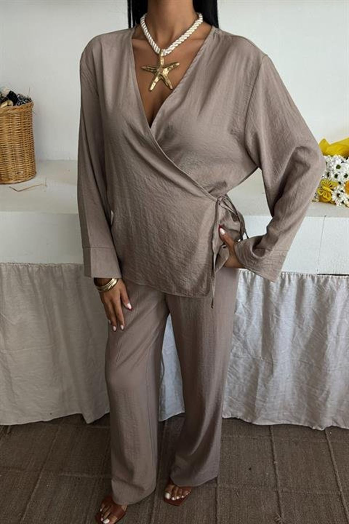 Kruvaze Model Klasik Pantolonlu Çupra Keten Takım 10191