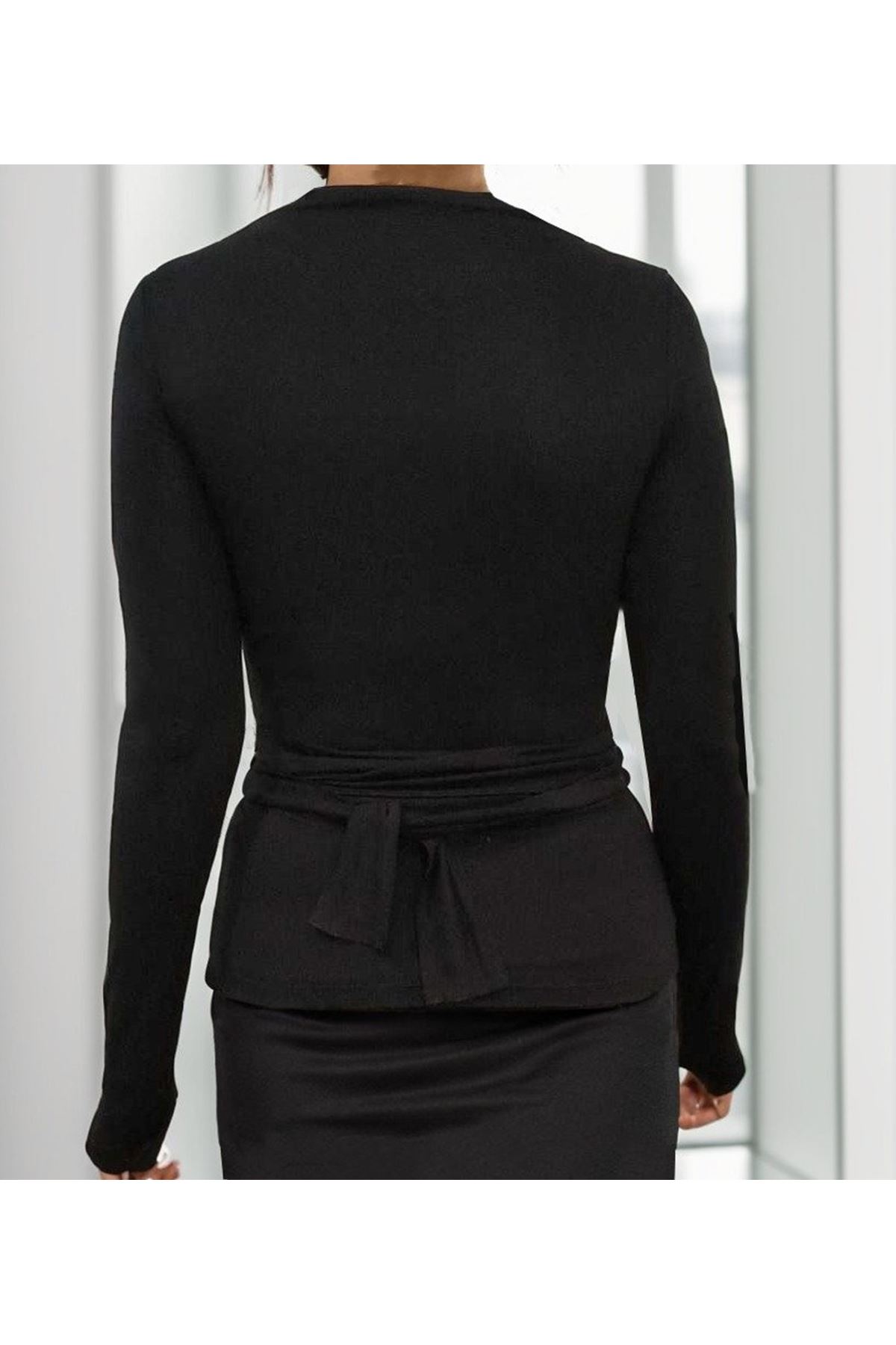 Kadın Uzun Kollu Bisiklet Yaka Omuzdan Uzun şerit Sırtta Bağlanan Kuşak Detay Viskon Bluz