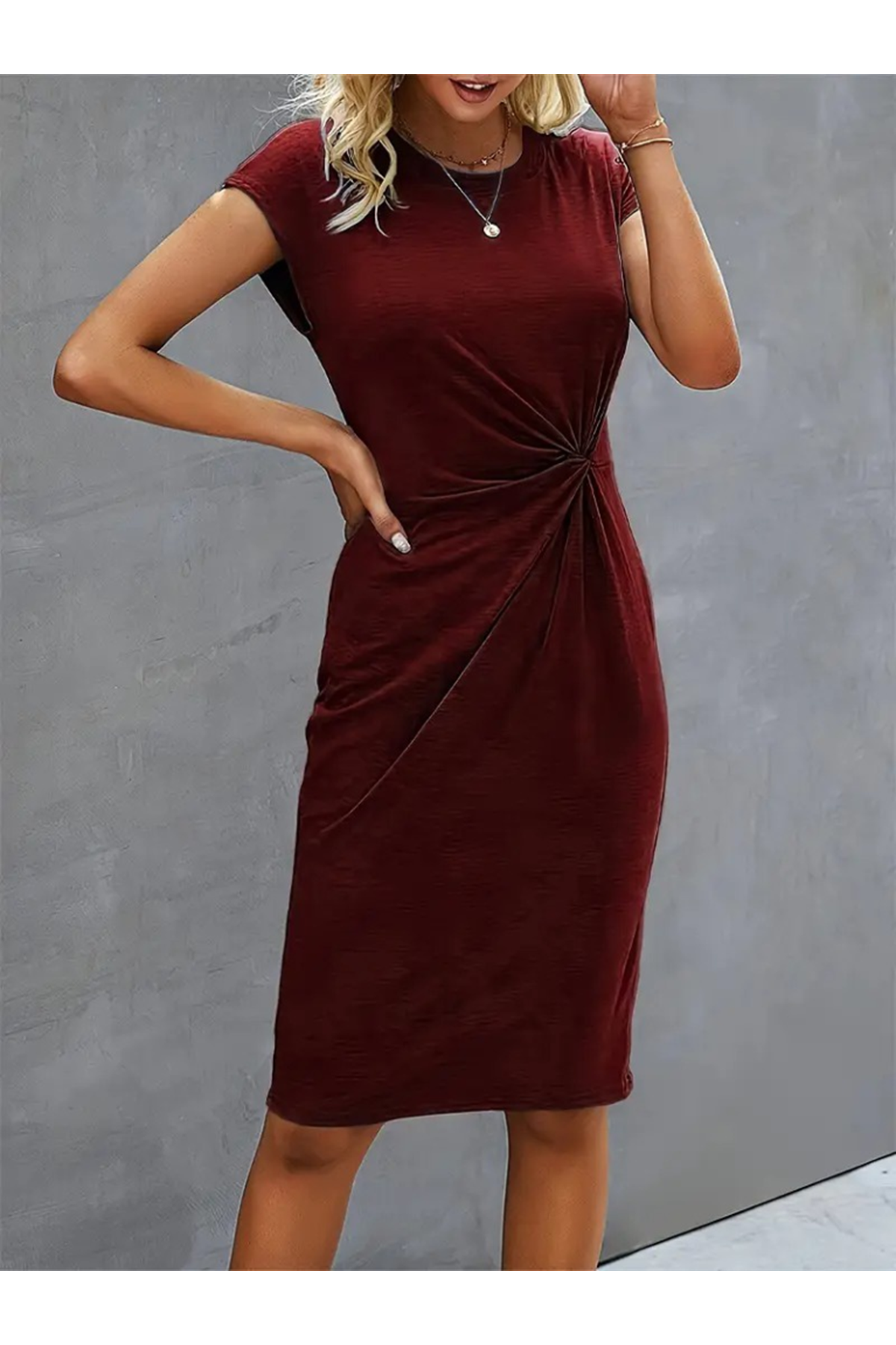 Kadın Kısa Kollu Bisiklet Yaka Yandan Büzgülü Midi Viskon Elbise