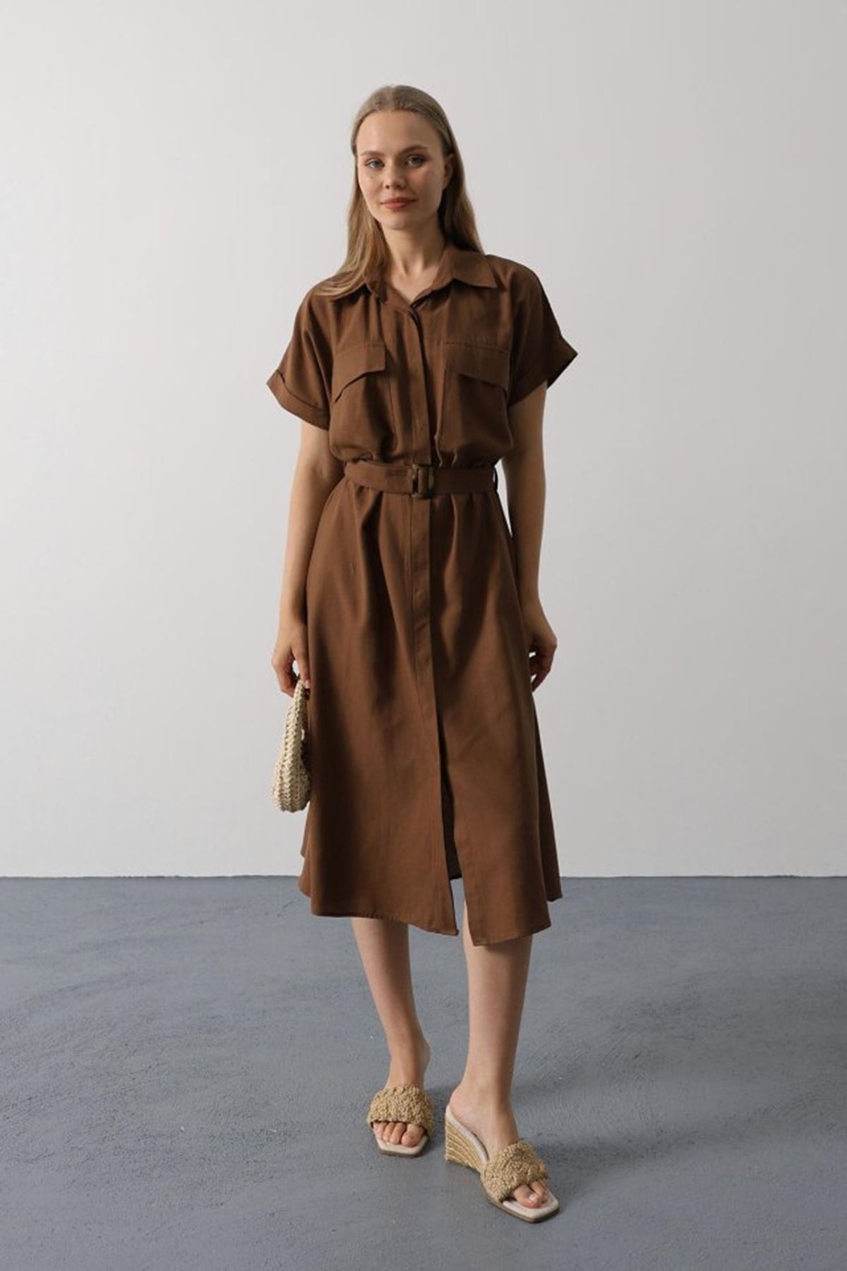 Kuşaklı Cep Detaylı Yarım Kol Elbise - Kahve