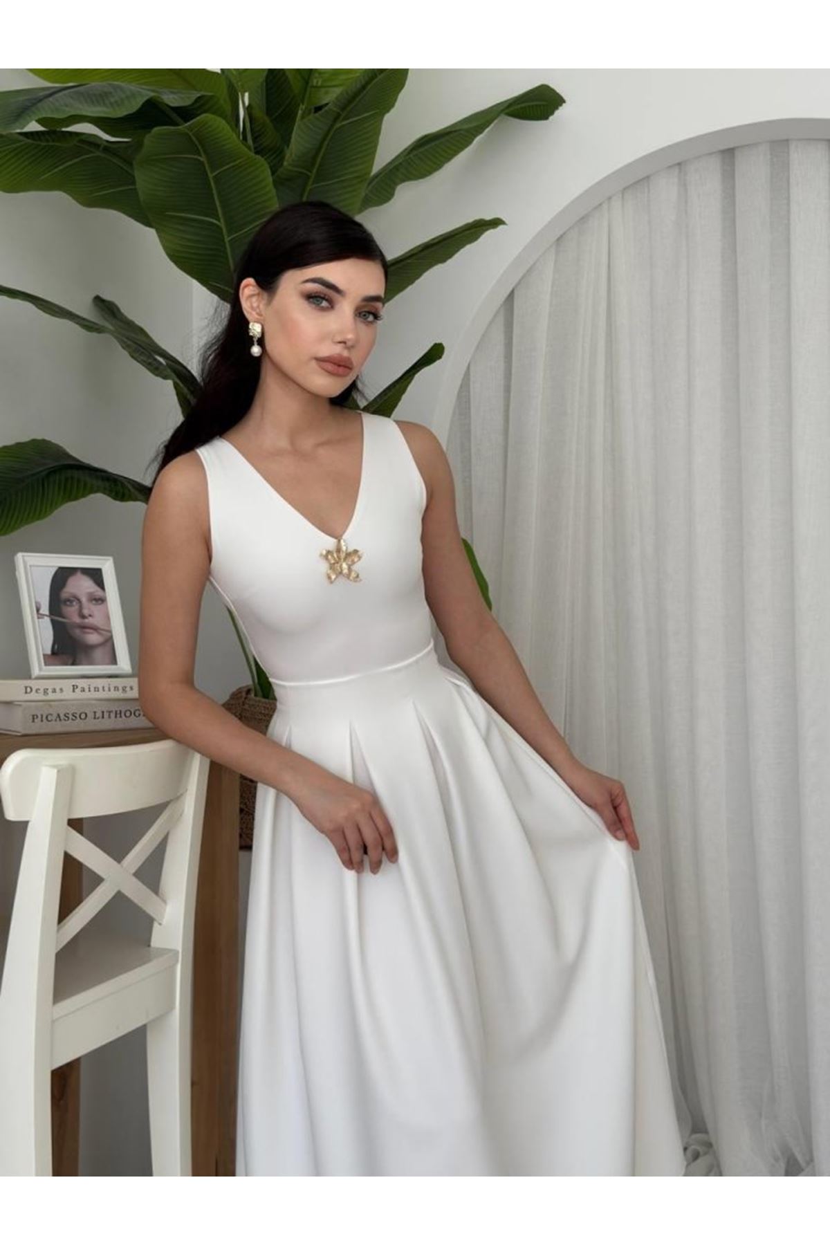 Late Yıldız Detaylı Elbise