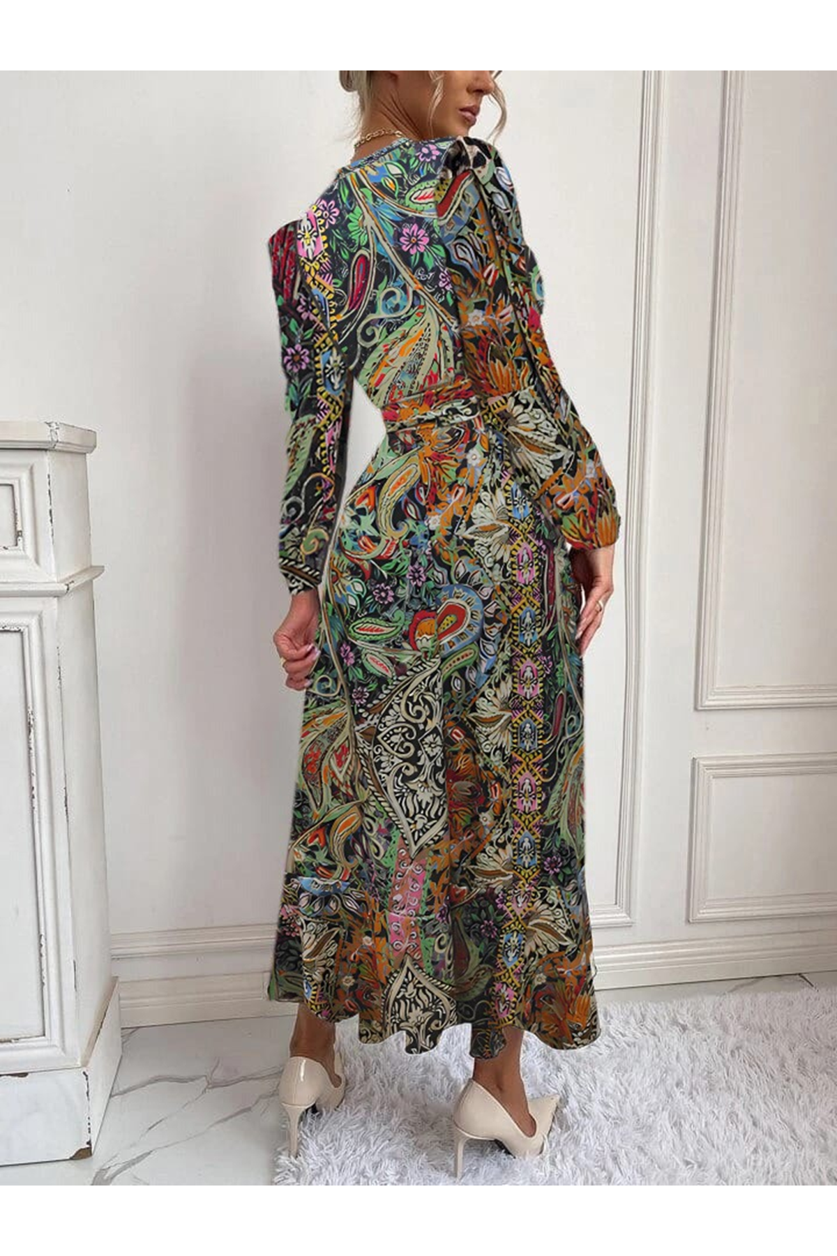 Kadın Uzun Kollu Kruvaze Yakalı Belden Kuşaklı Leopar