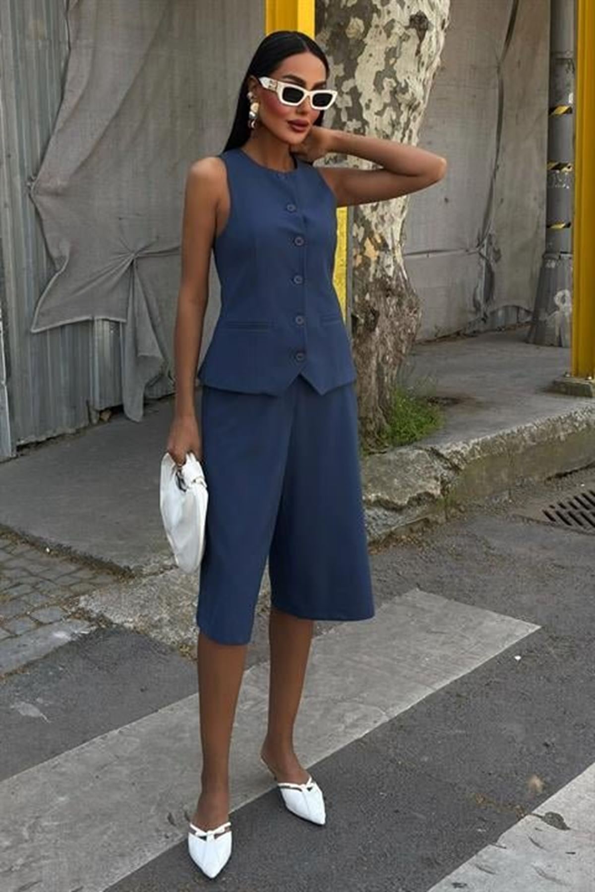 Midi Şortlu Ve Yelekli Viscon Takım 10167