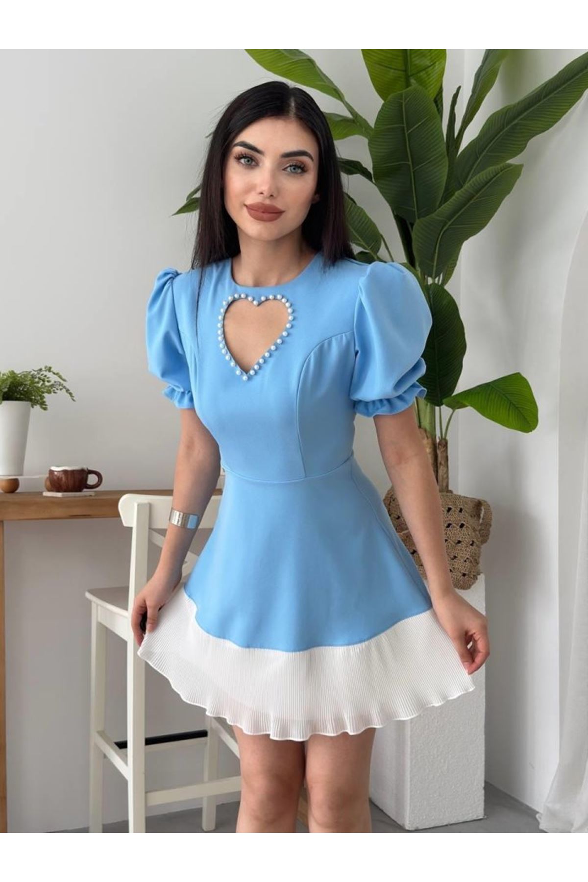 Safe Kalp Detaylı Elbise