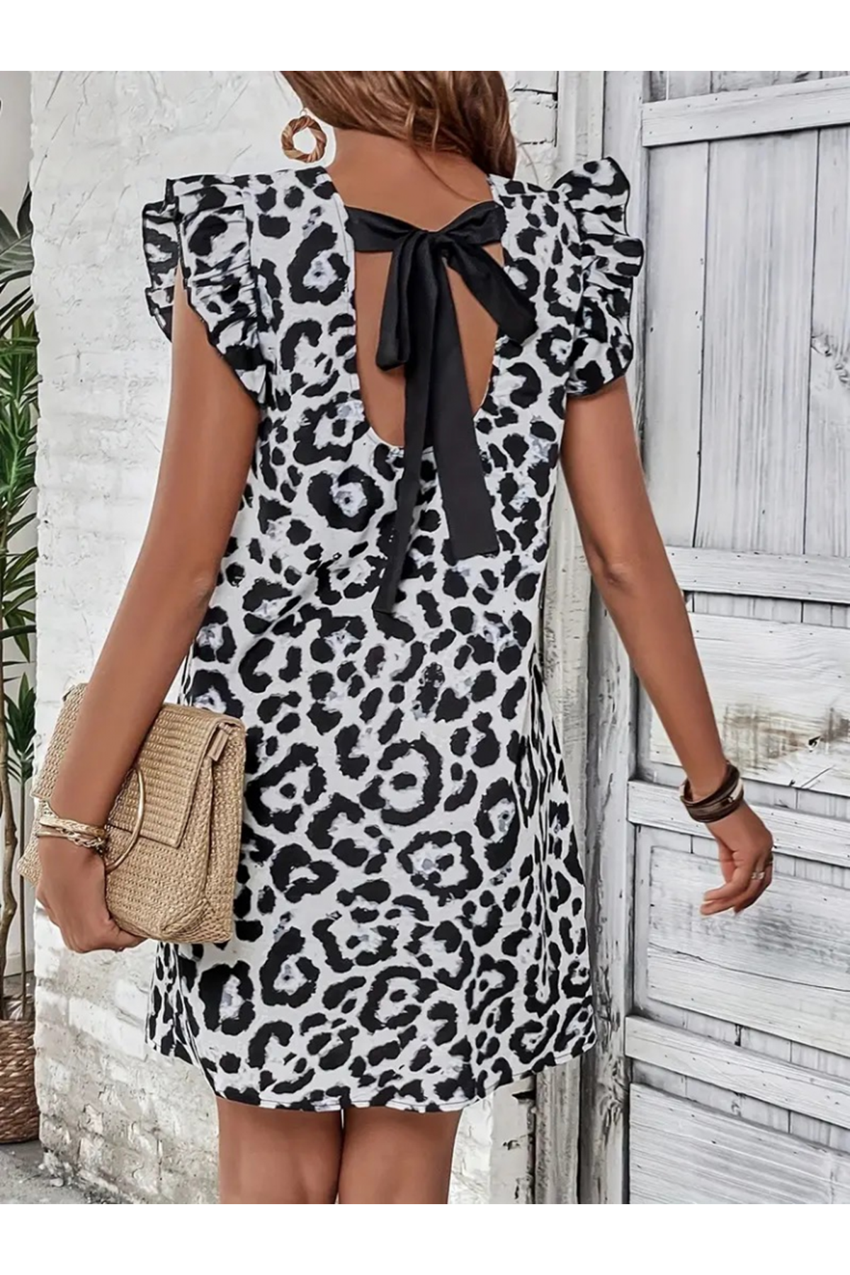Kadın Kısa Kollu Kolları Fırfır Detay Arkası Bağlamalı Leopar Desen Kolsuz Mini Mikro Elbise