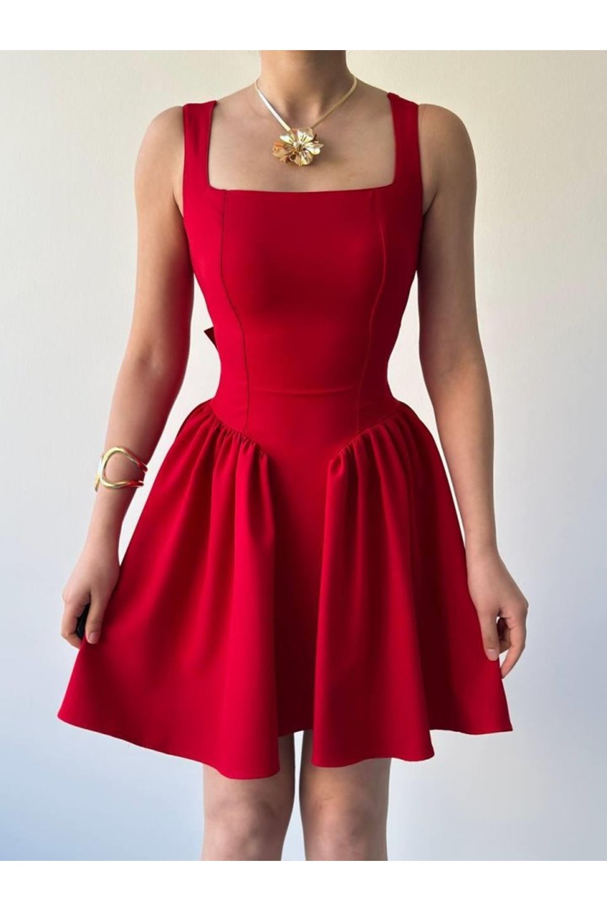 Dreas Fiyon Detaylı Elbise