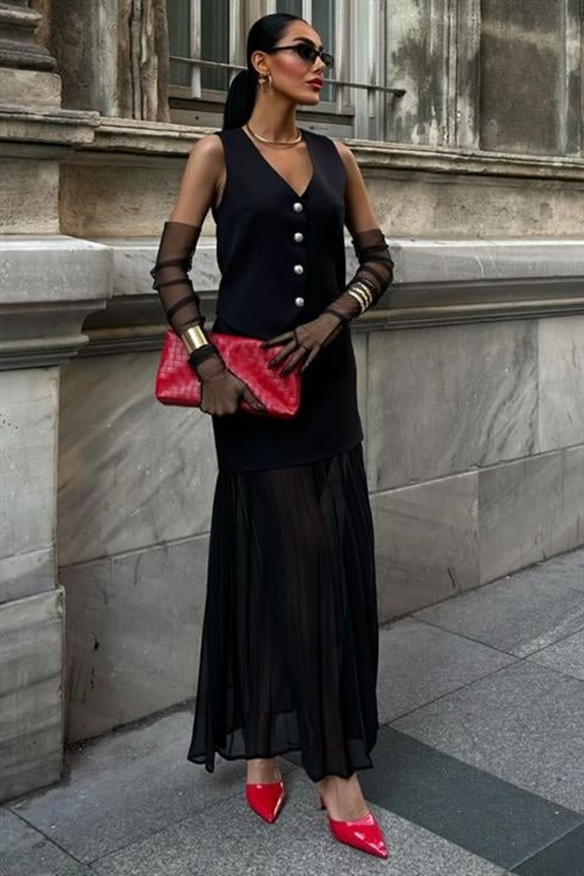 Yelek Ve Pilise Etekli Premium Takım 10096