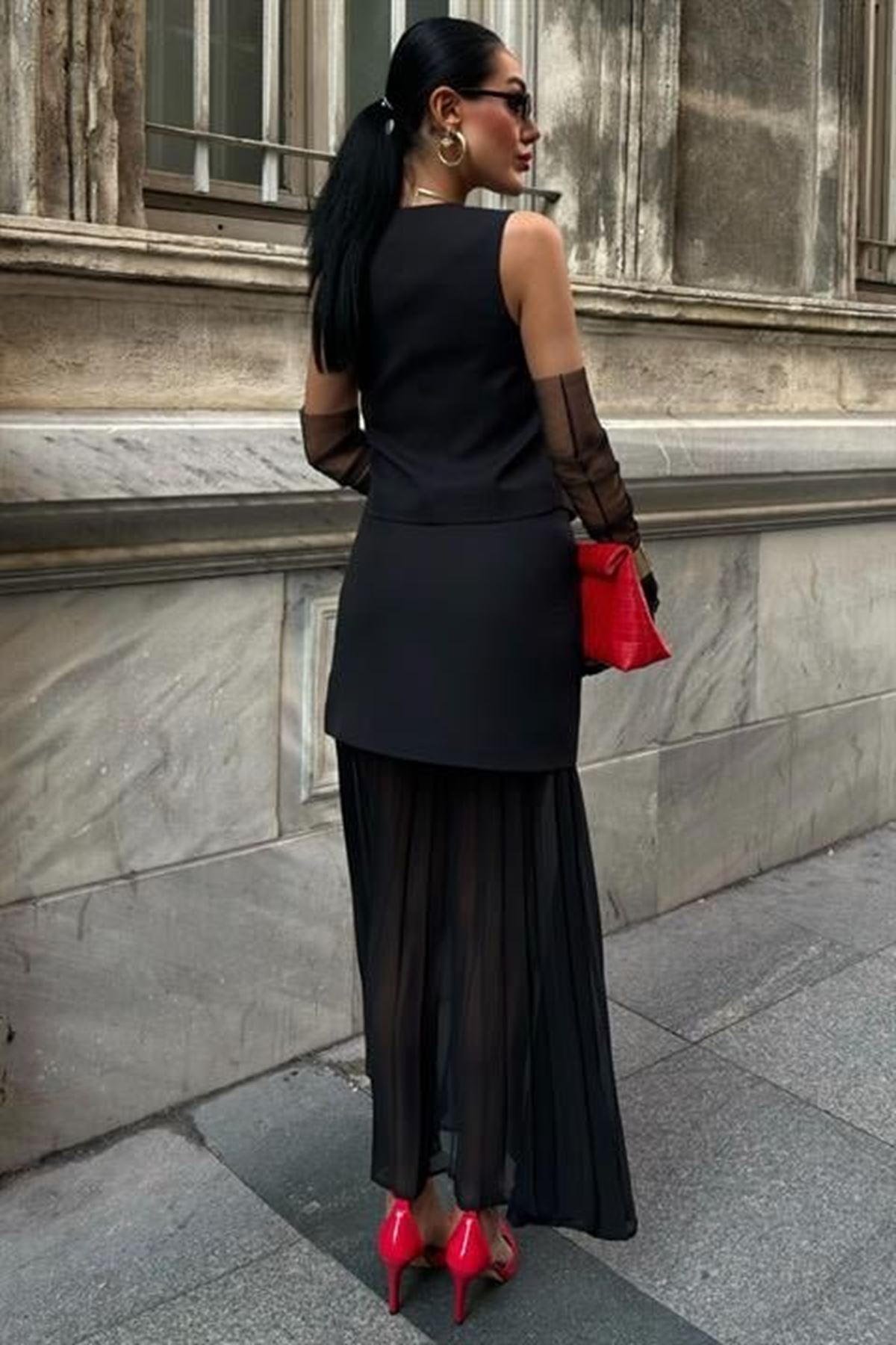 Yelek Ve Pilise Etekli Premium Takım 10096