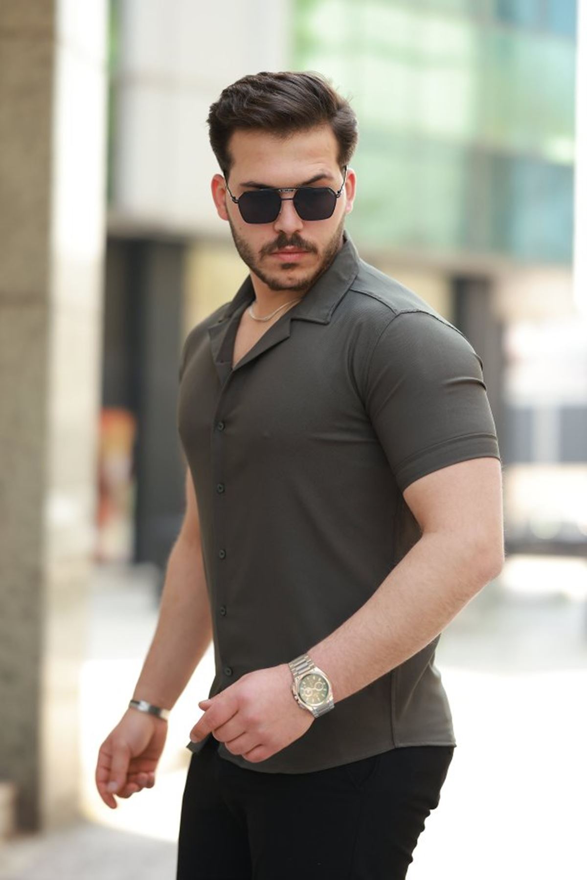 Erkek Apaj Yaka Kısa Kollu Gömlek